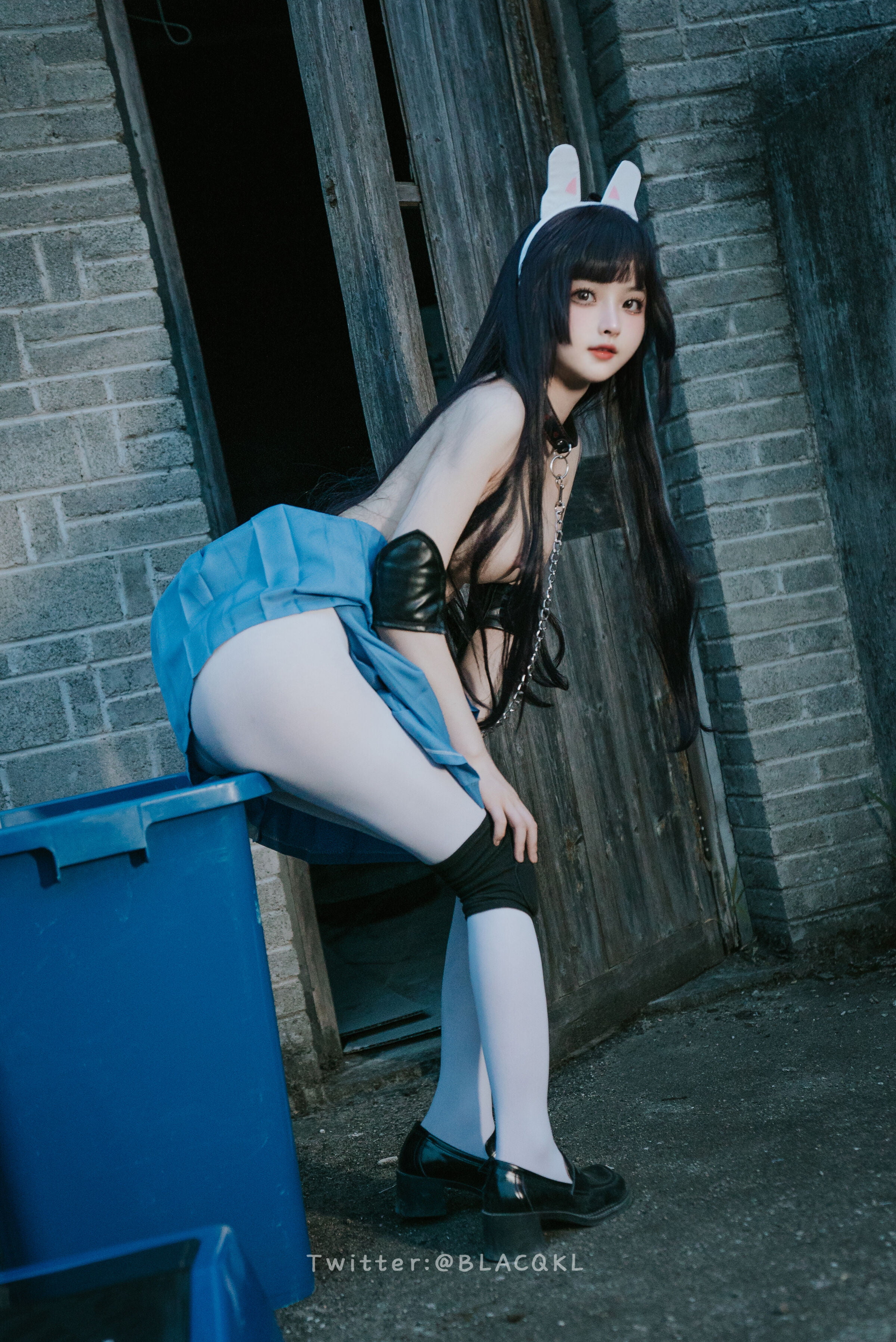白莉爱吃巧克力 - 霞沢ミユ