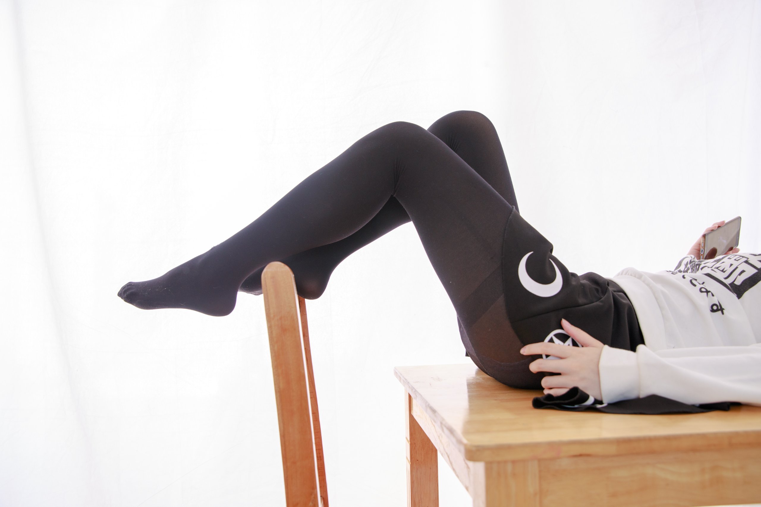 Black Silk - Meow Photo (2)