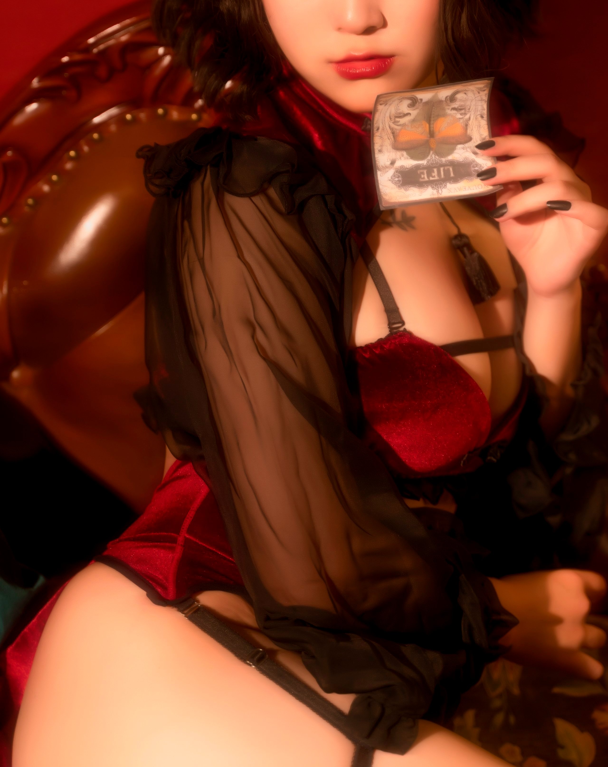 Qi Xing Jia Gou Zai - Red Velvet Cheongsam