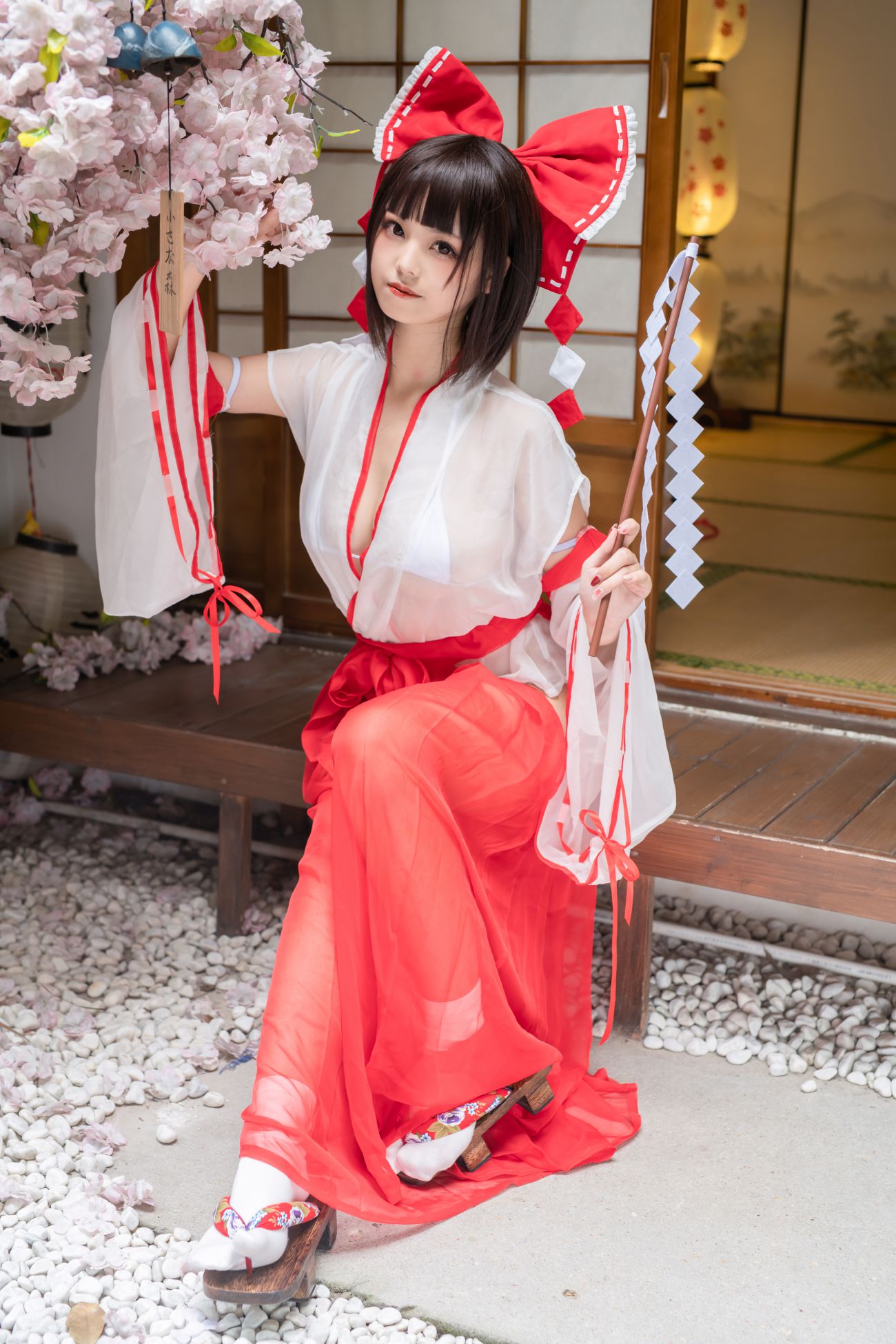 Mizhi Maoqiu Miko Sister