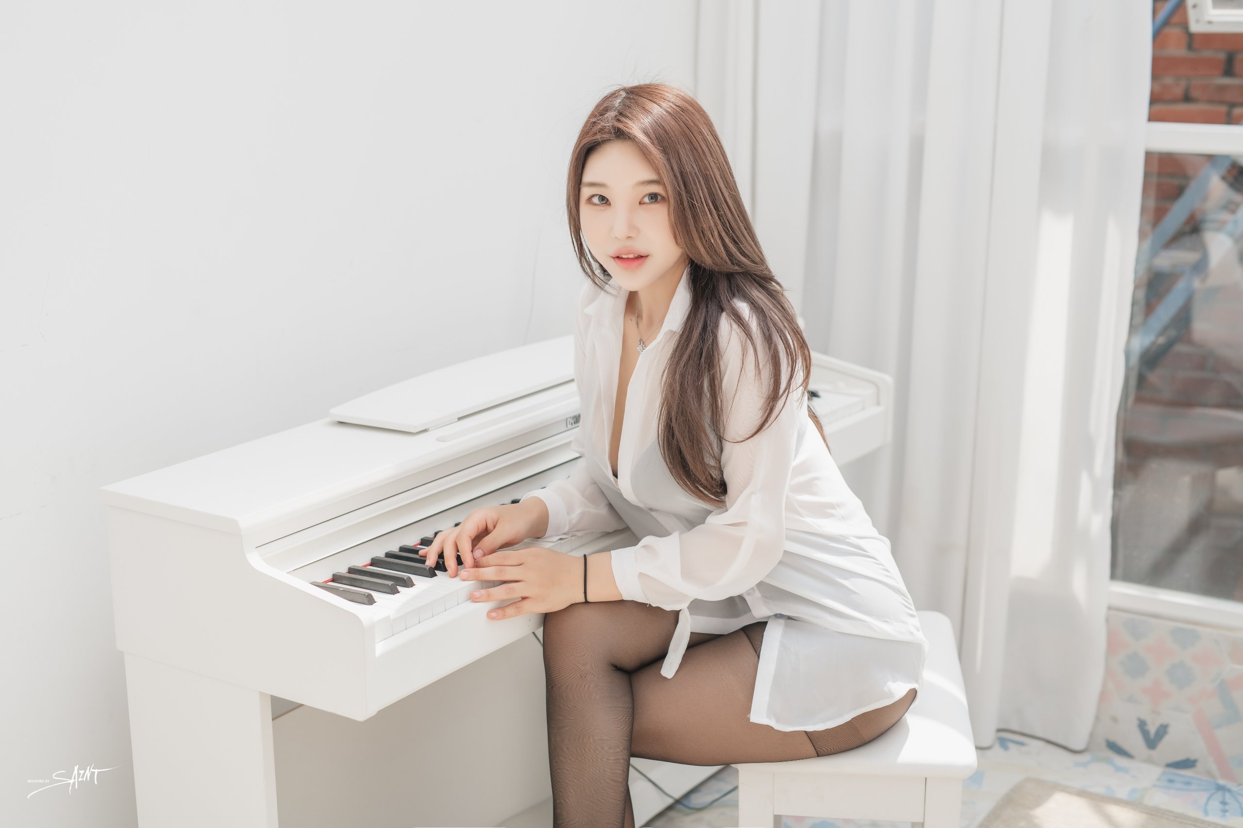 聖光影生活 – 茲尤里 (쮸리) - 茲尤里 第5卷 透視