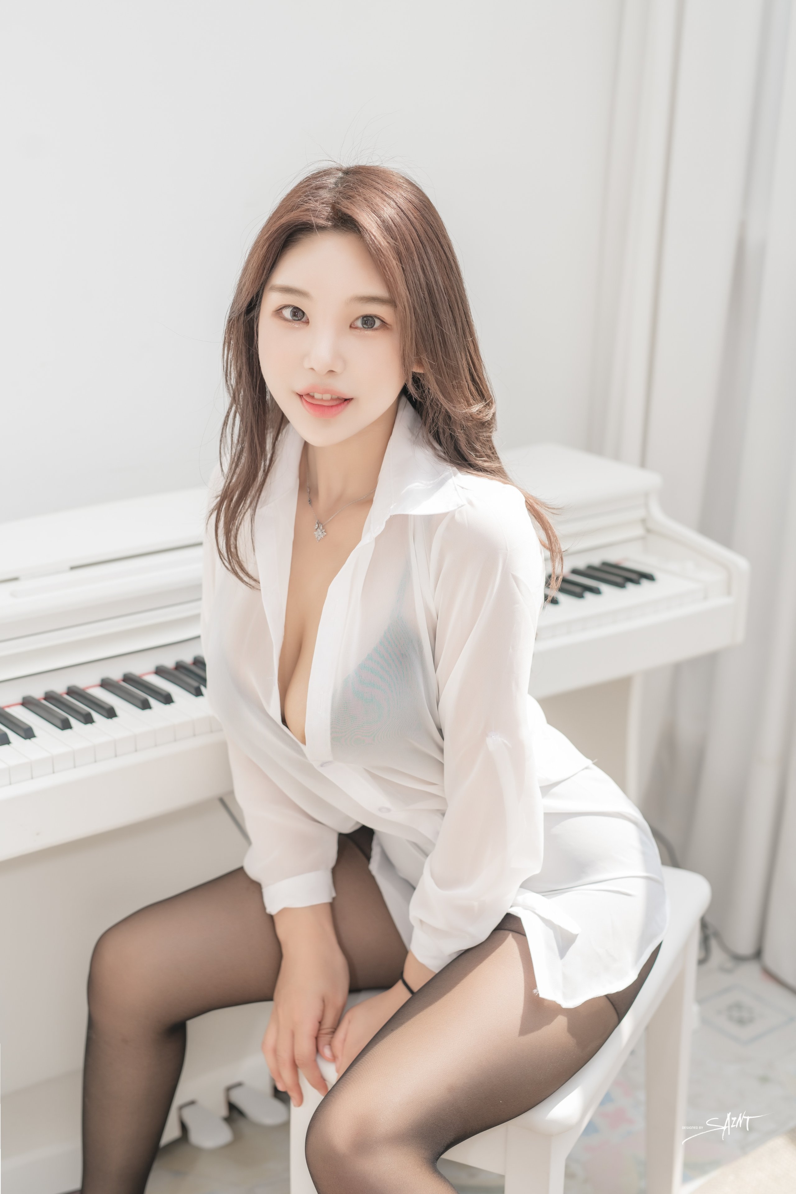 聖光影生活 – 茲尤里 (쮸리) - 茲尤里 第5卷 透視