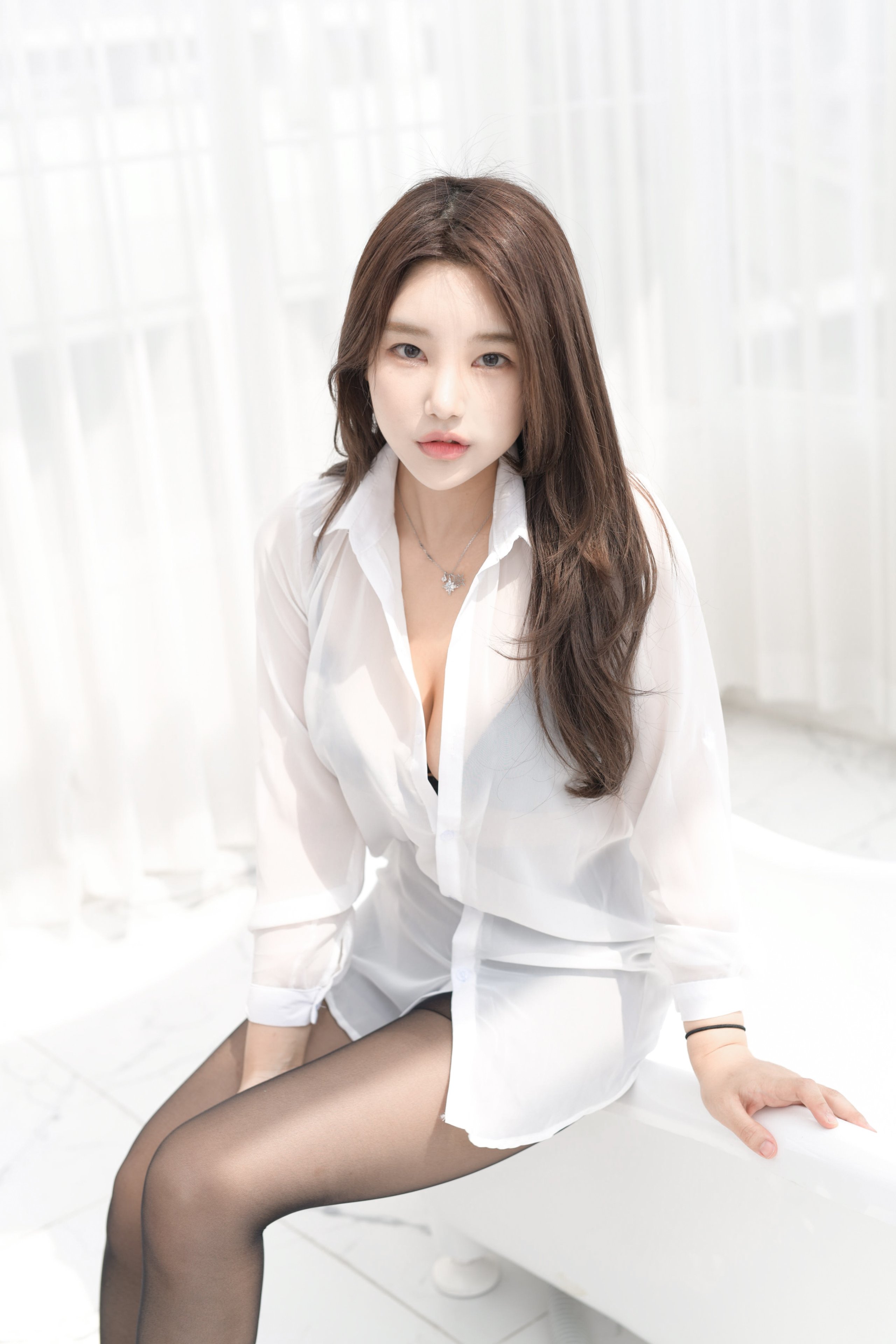 SAINT Photolife – Zzyuri (Zzyuri) - Zzyuri Tập 5 See Through