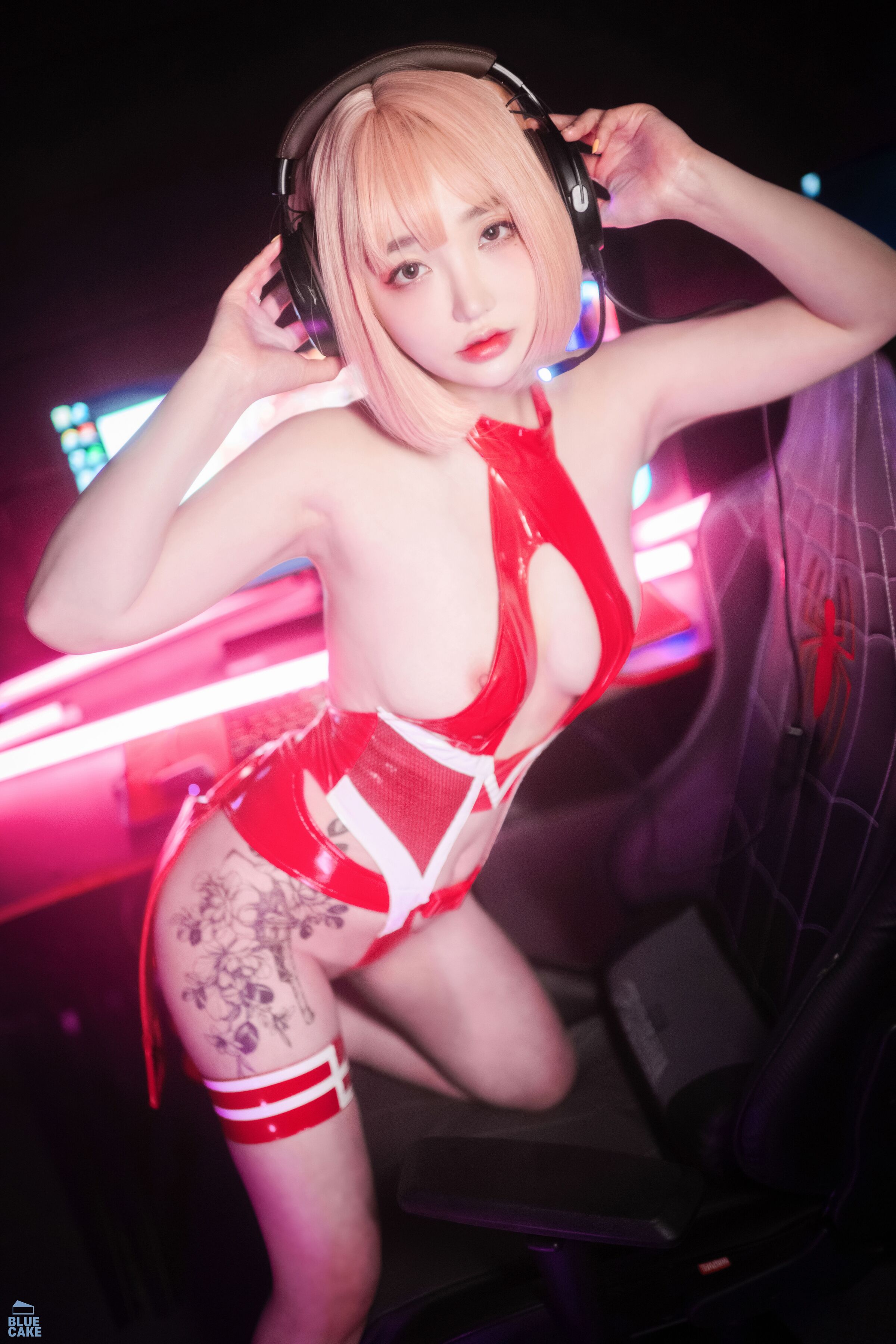 宋藝恩 - CODE - 002 MINI