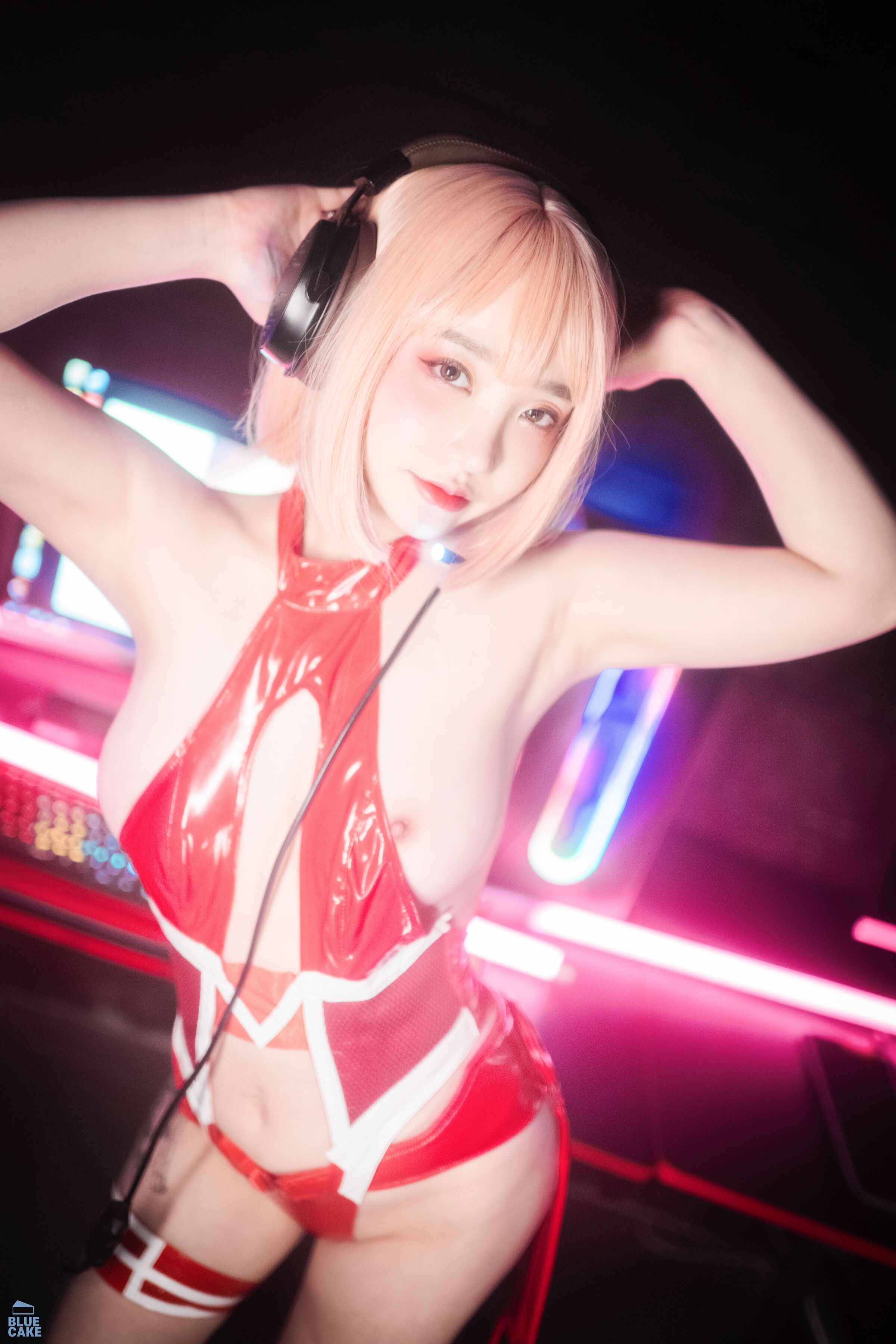 宋藝恩 - CODE - 002 MINI