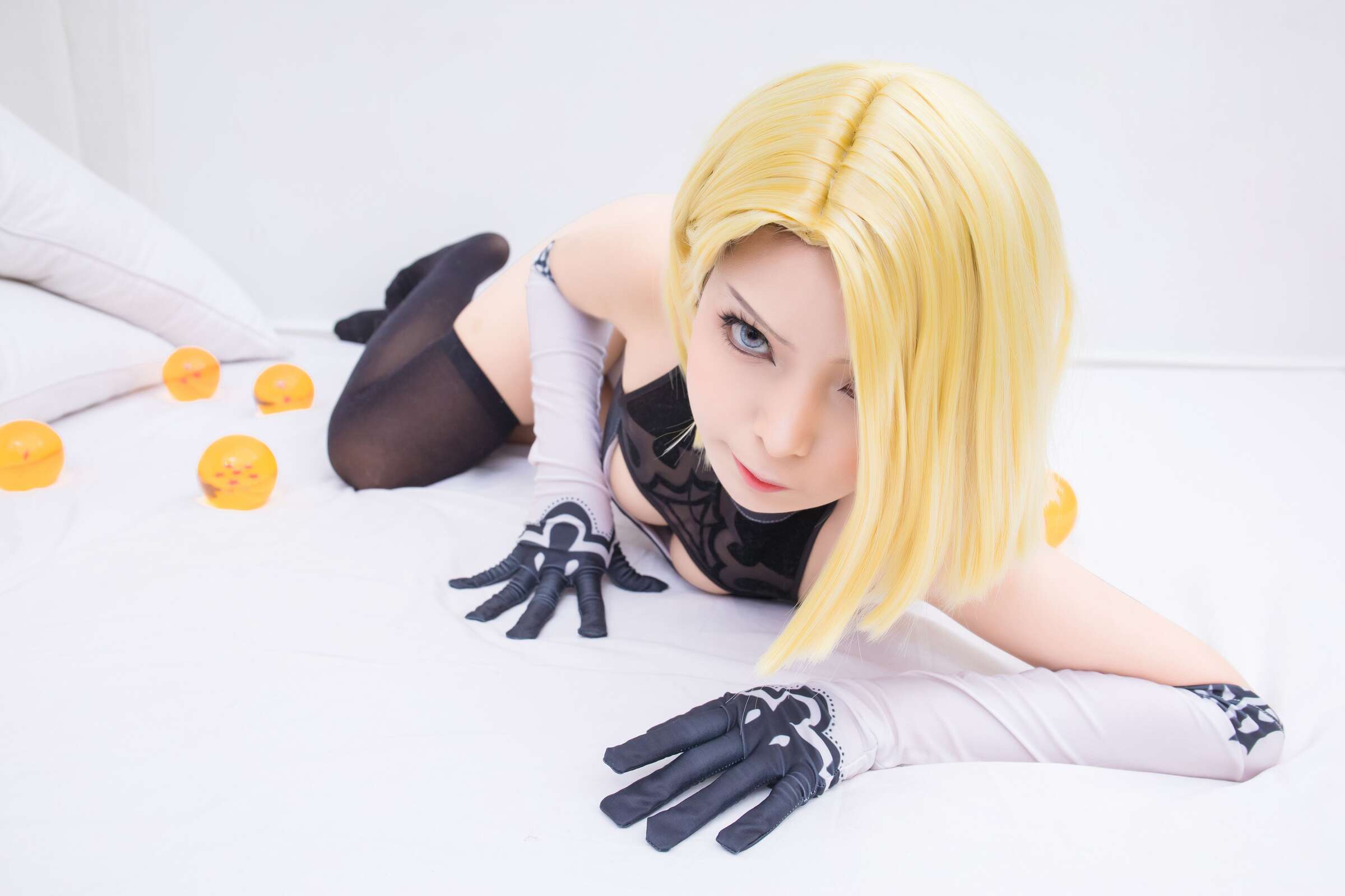 Umeko J Android 18 2B Cosplay