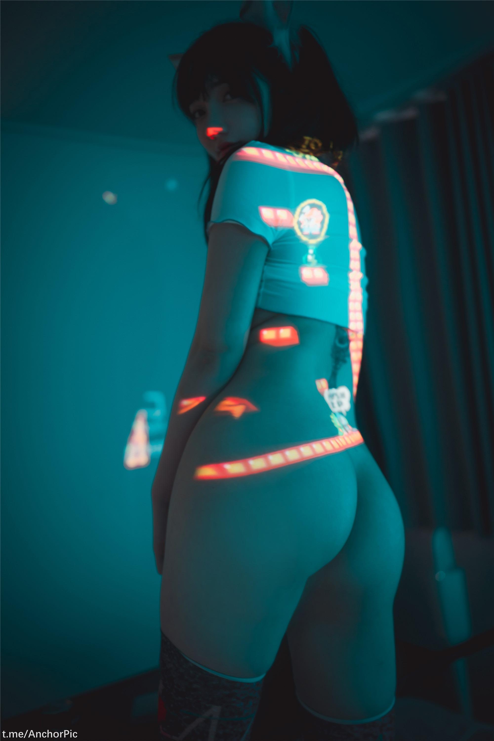 DJAWA Photo – ソン・イェウン: レトロ ゲーミング ガール 133P