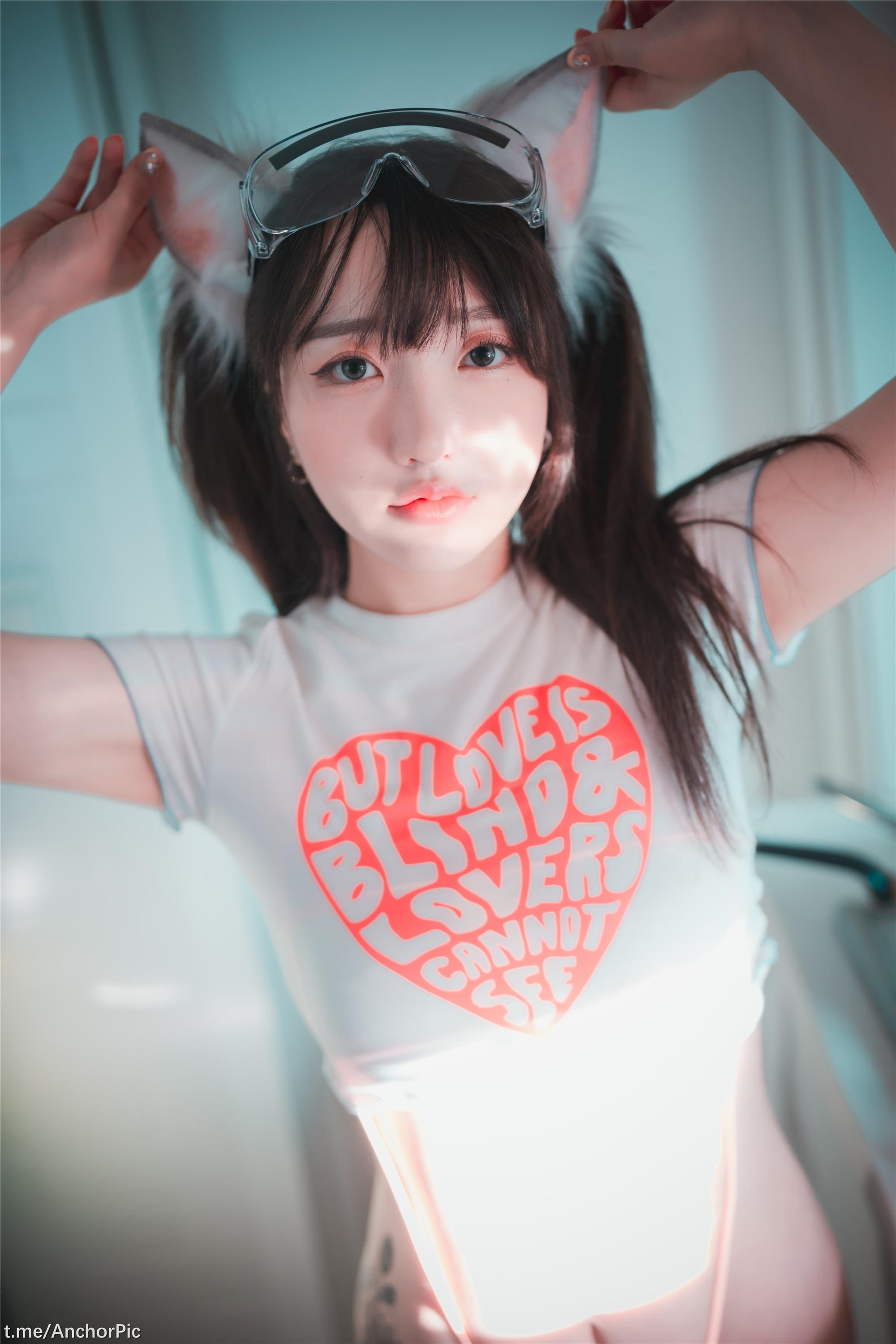 ดีจาวา โฟโต้ – Son Ye-Eun (손예은): สาวเกมย้อนยุค 133P