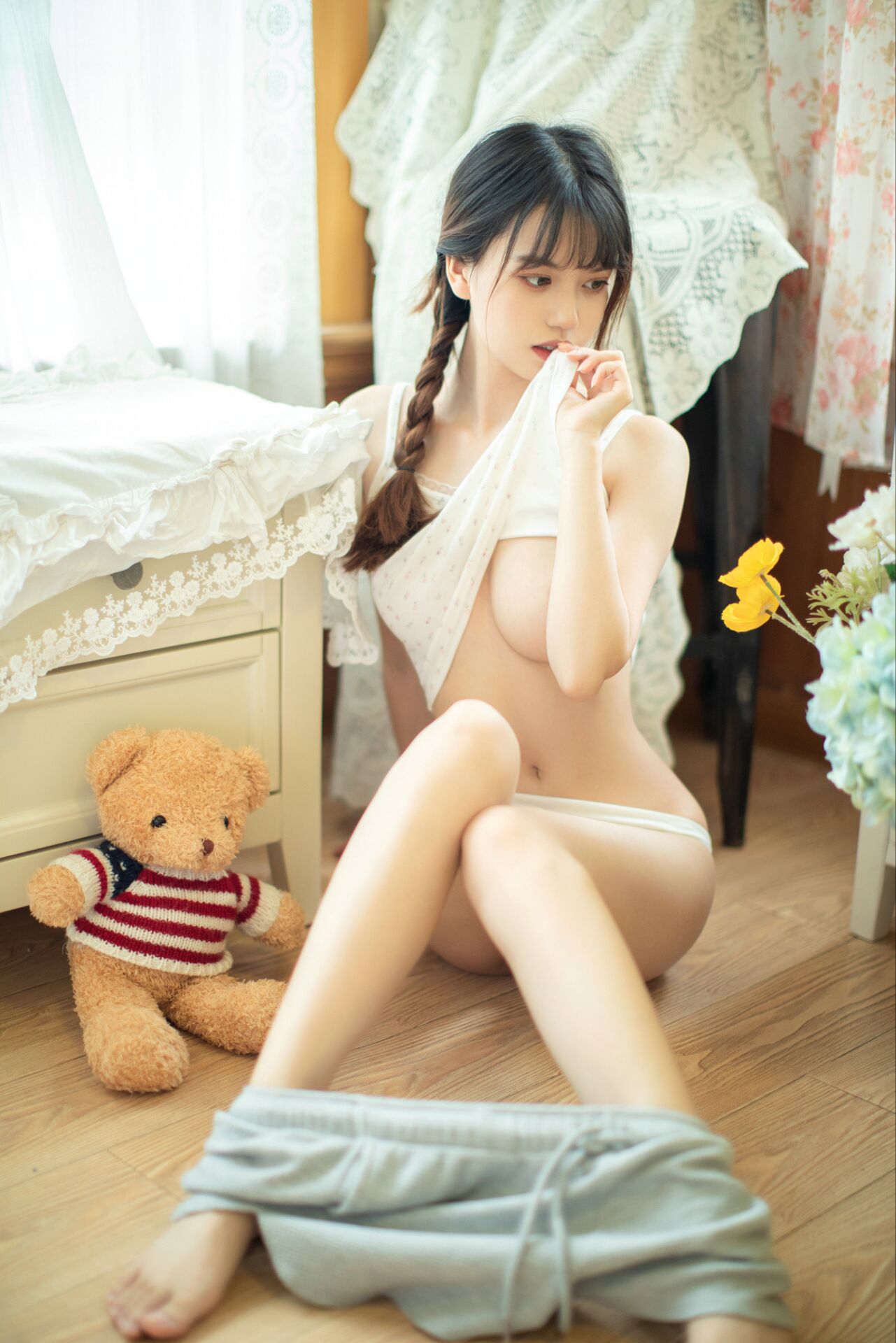 Lao Xiaobai "School Uniform JK