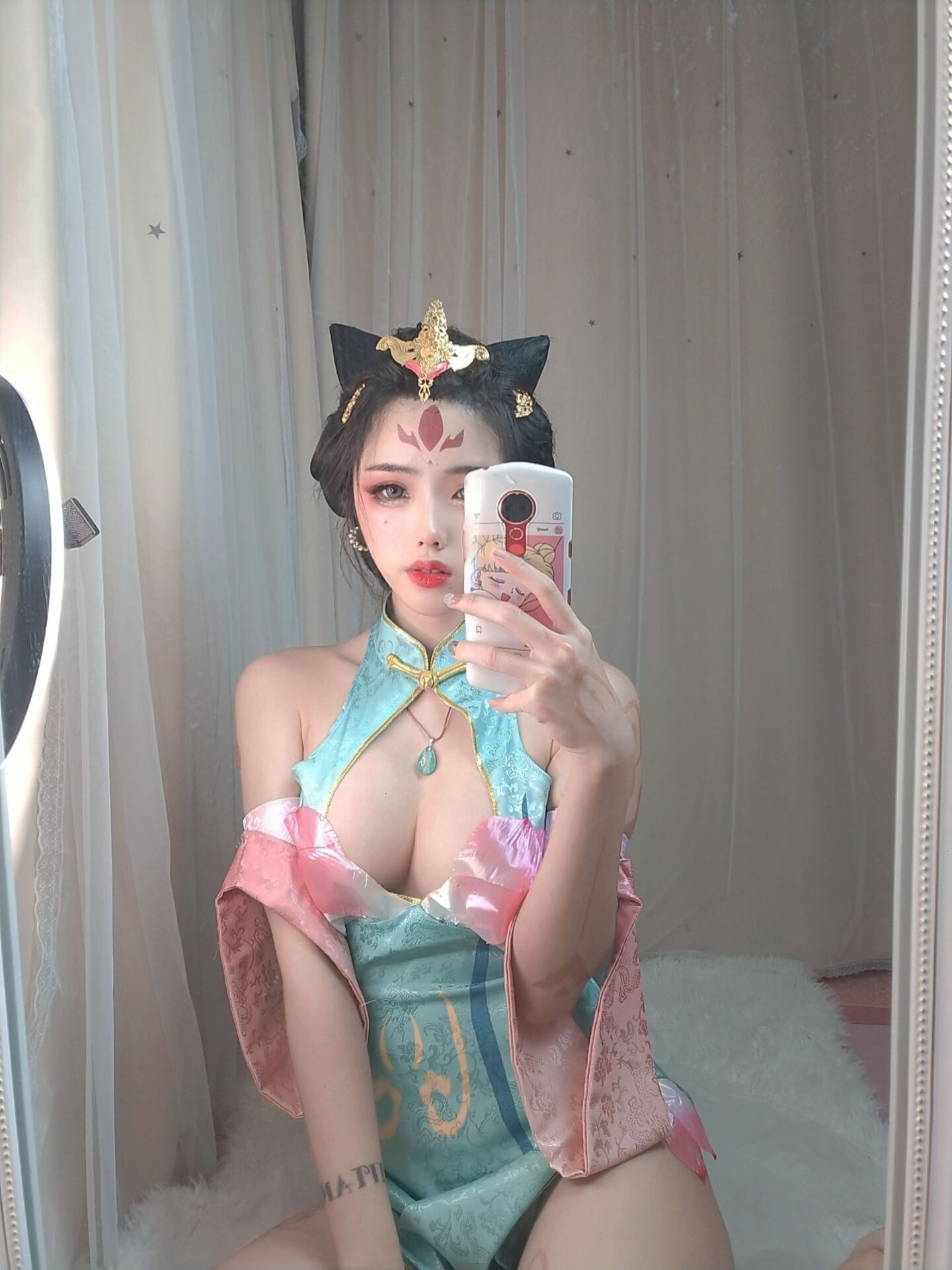 โลหะผสมไทเทเนียมติติ 《หยาง หยู่หวน》