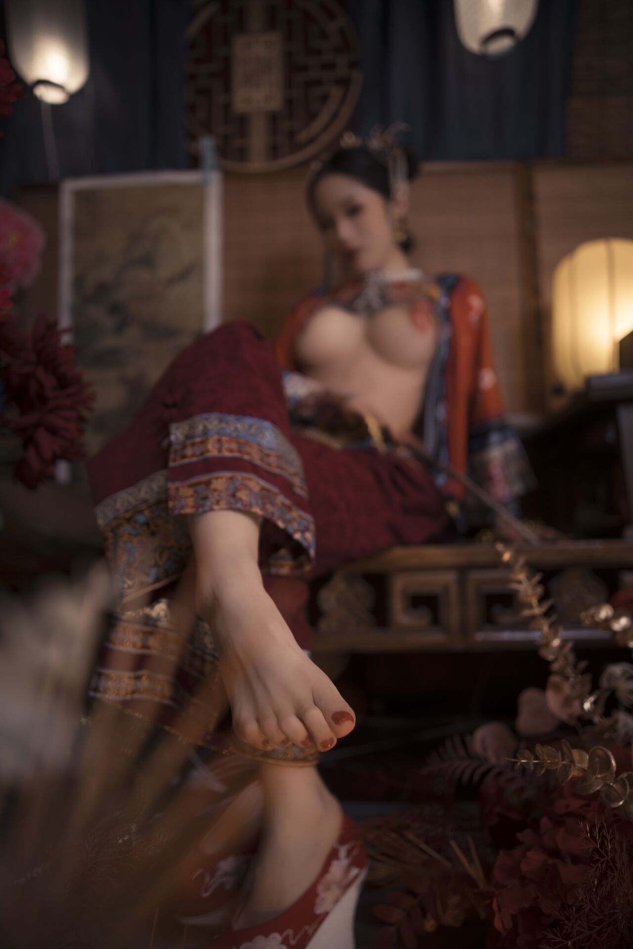 鈦合金TiTi 《清宮服飾》