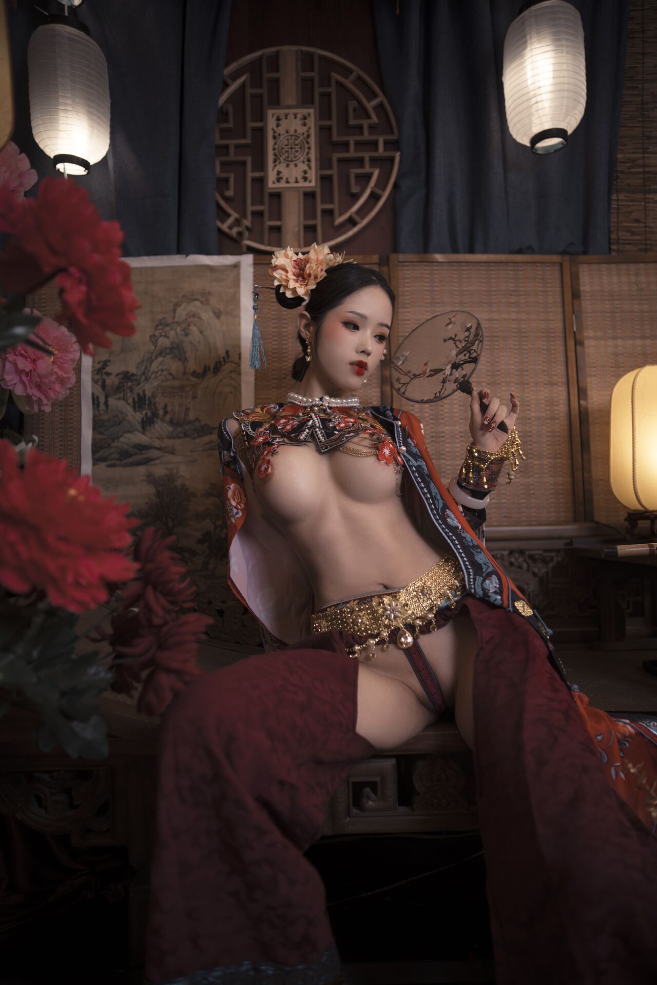 Titanium alloy TiTi: Qing Palace Costumes