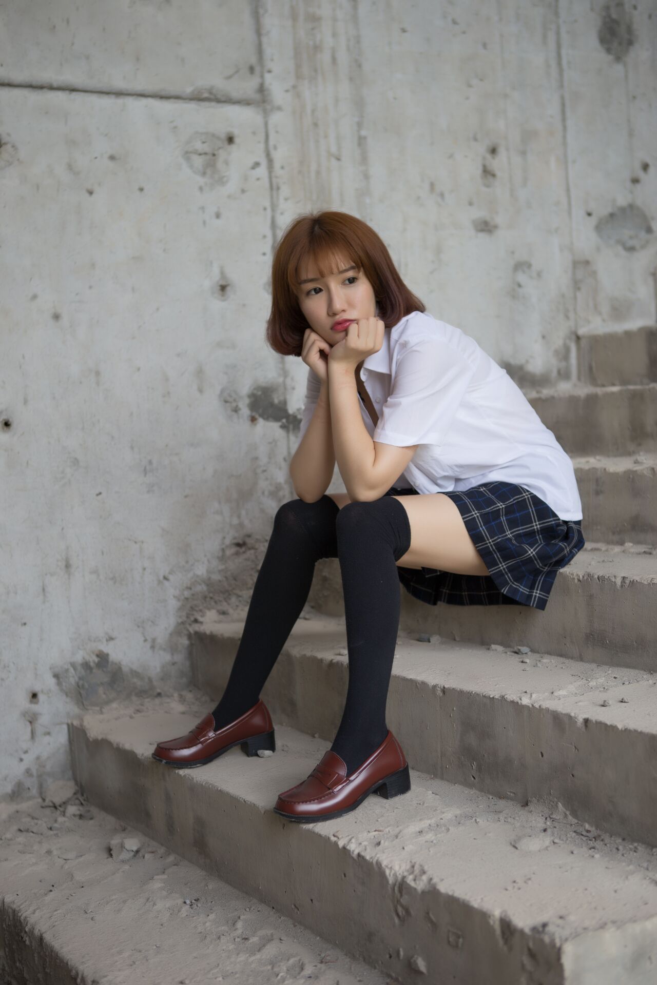 k8 Tsundere Dễ Thương Hình Ảnh Cổ - Trang Phục Học Sinh Trói Buộc Ngoài Trời