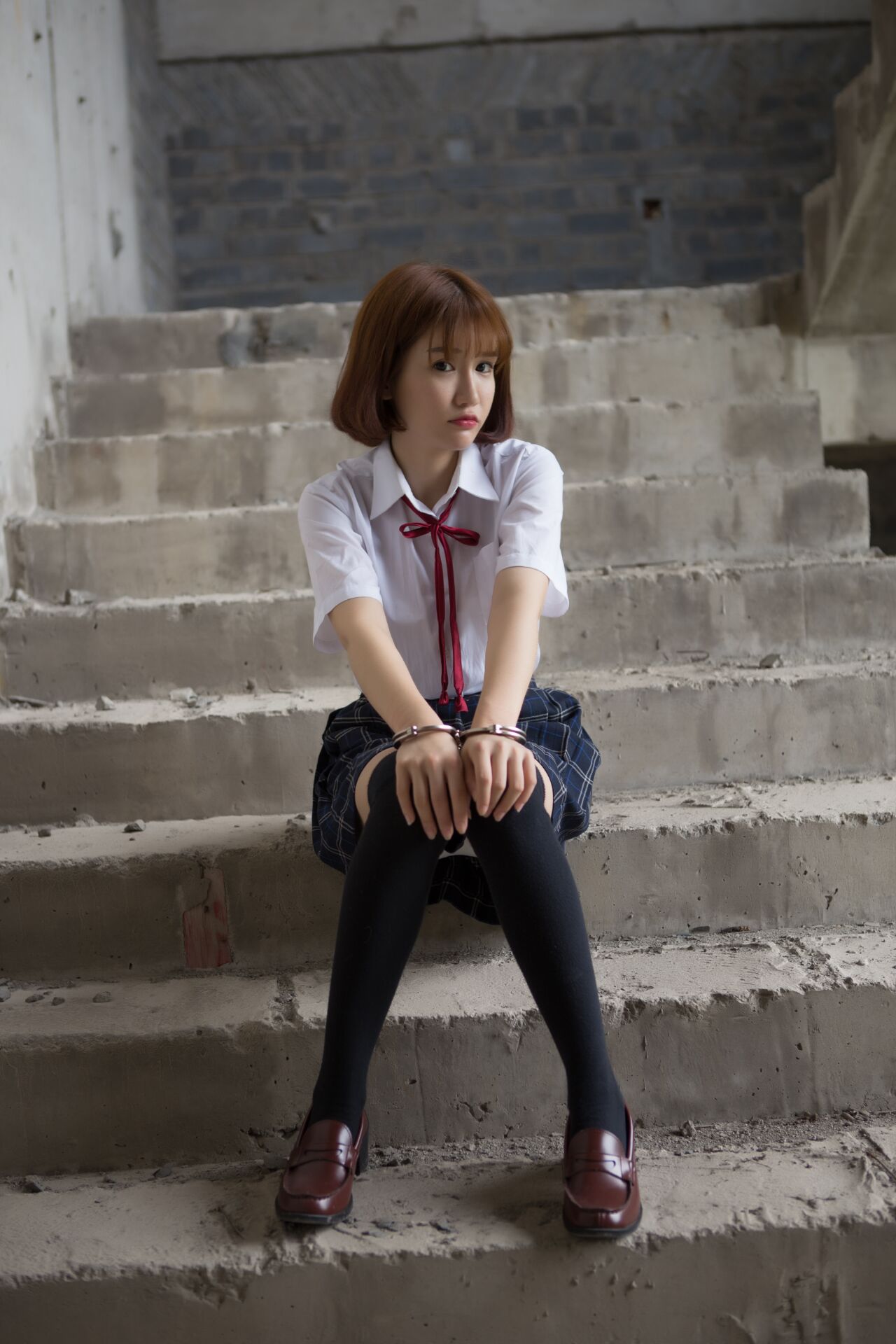 k8ツンデレ萌え萌え陳年老図 - 学生服野外縛り