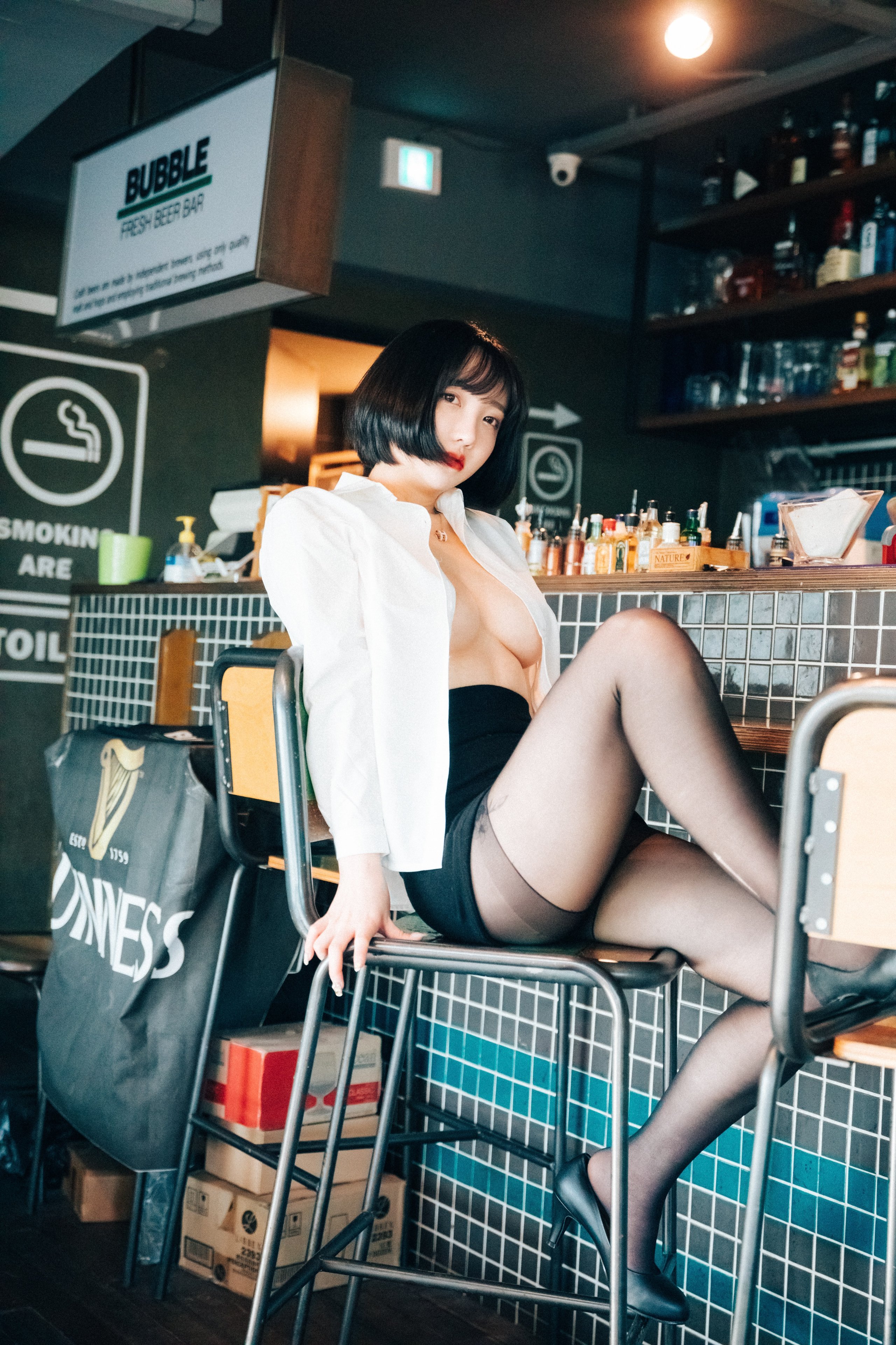 LOOZY] Ye Eun - Tainted Love Bar