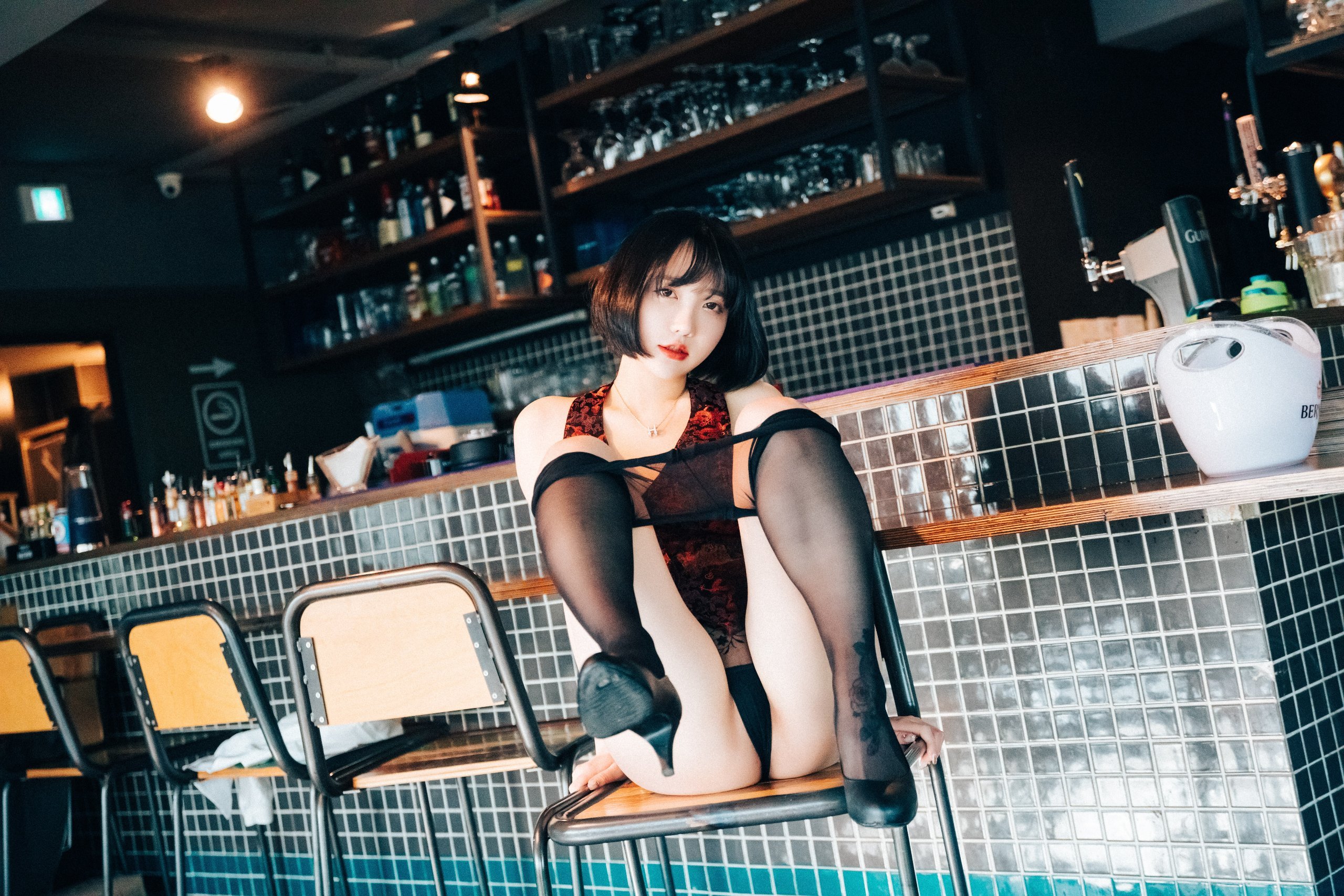 LOOZY] Ye Eun - Tainted Love Bar