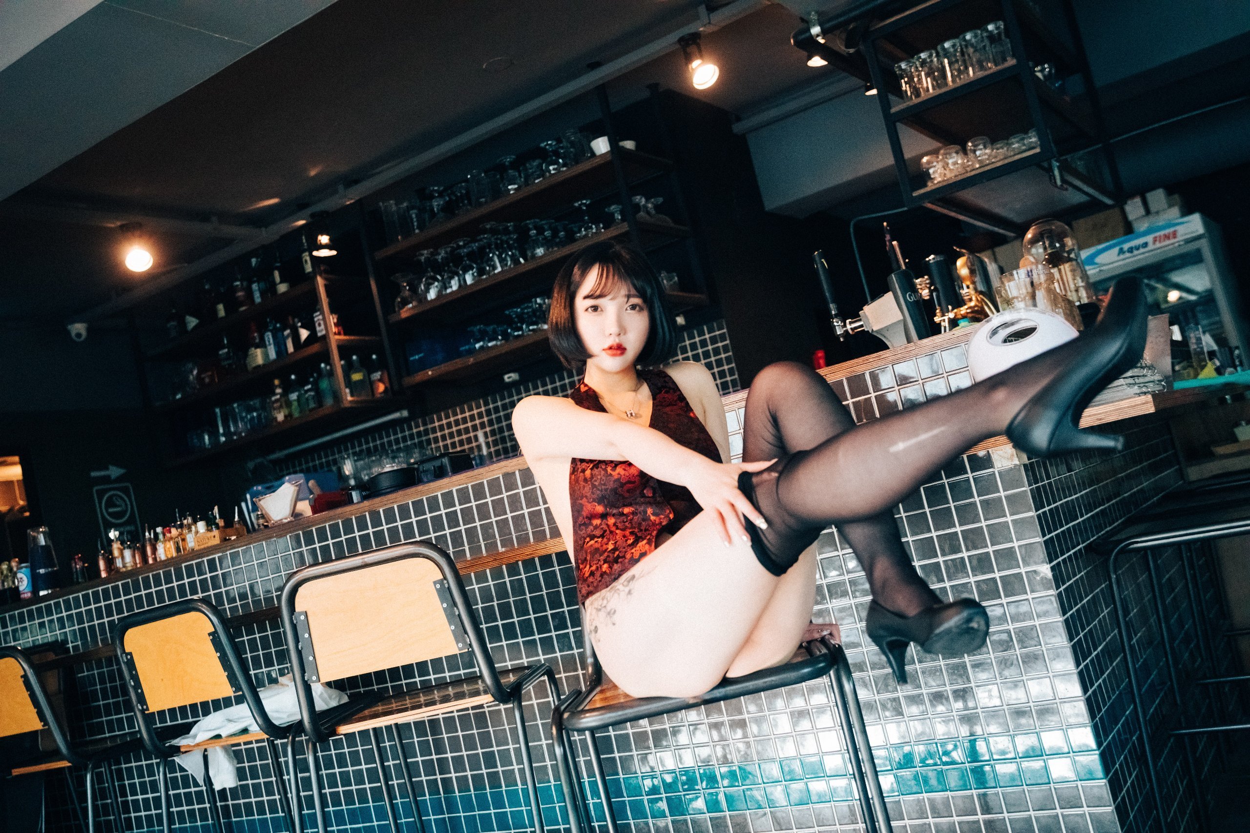 [LOOZY] YeEun - Tainted Love Bar