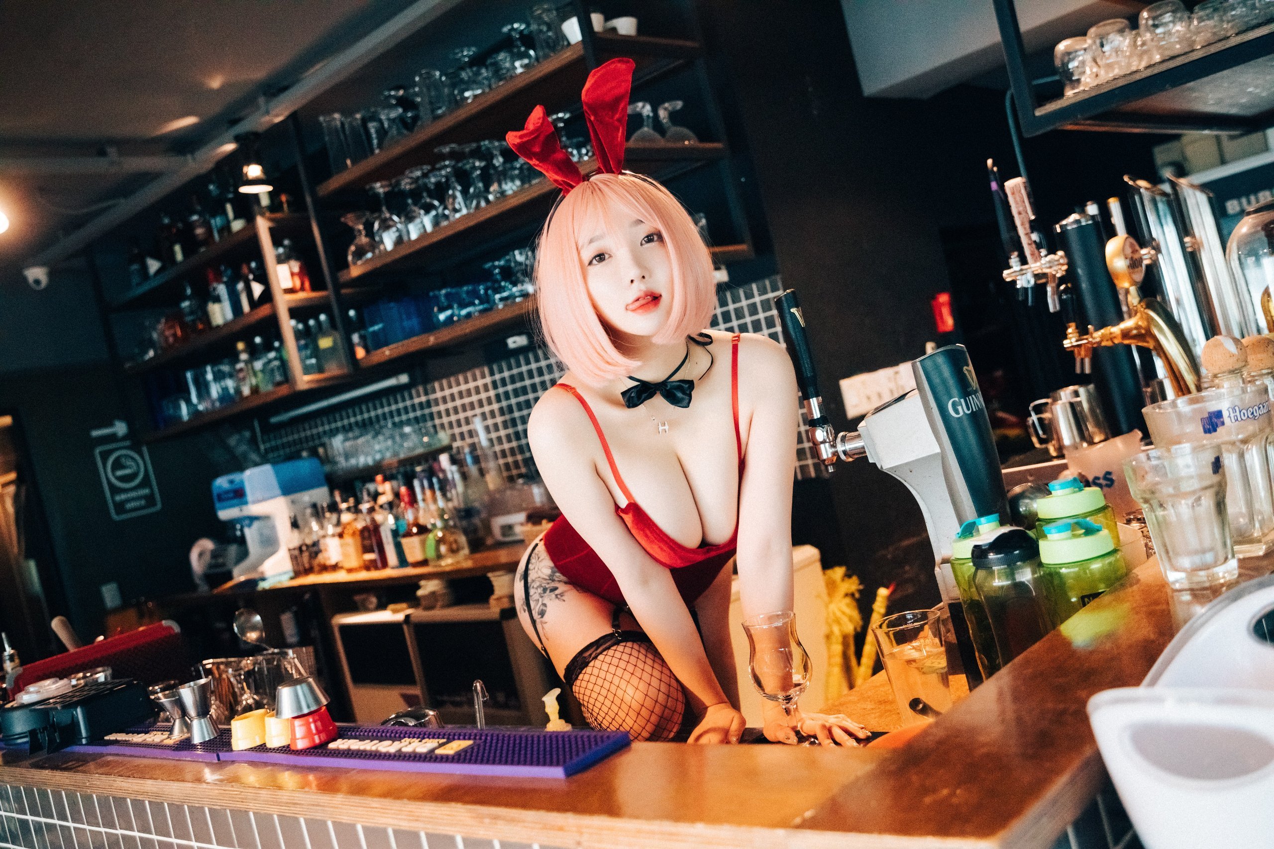 LOOZY] YeEun - Tainted Love Bar