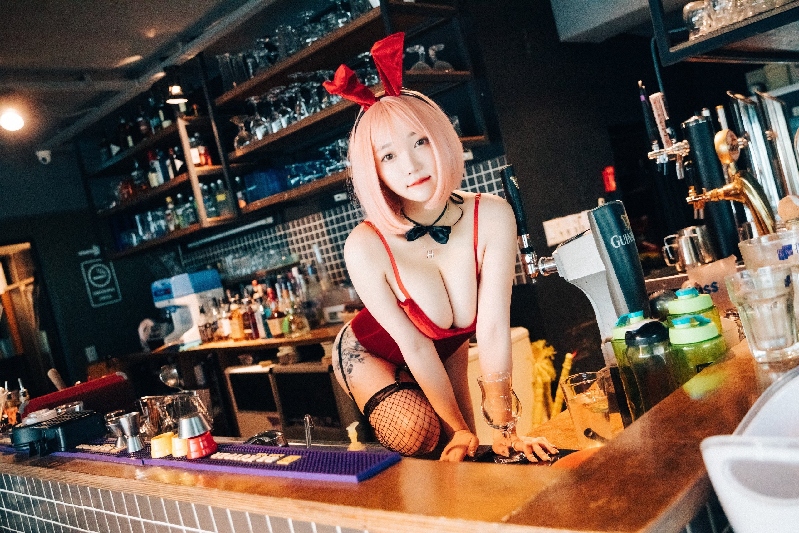 LOOZY] YeEun - Tainted Love Bar