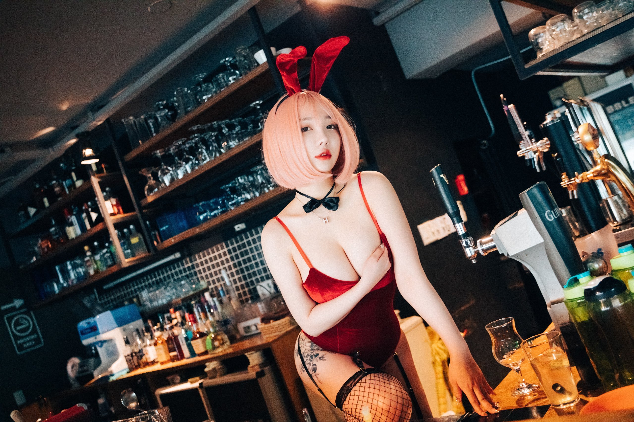 LOOZY] YeEun - Tainted Love Bar