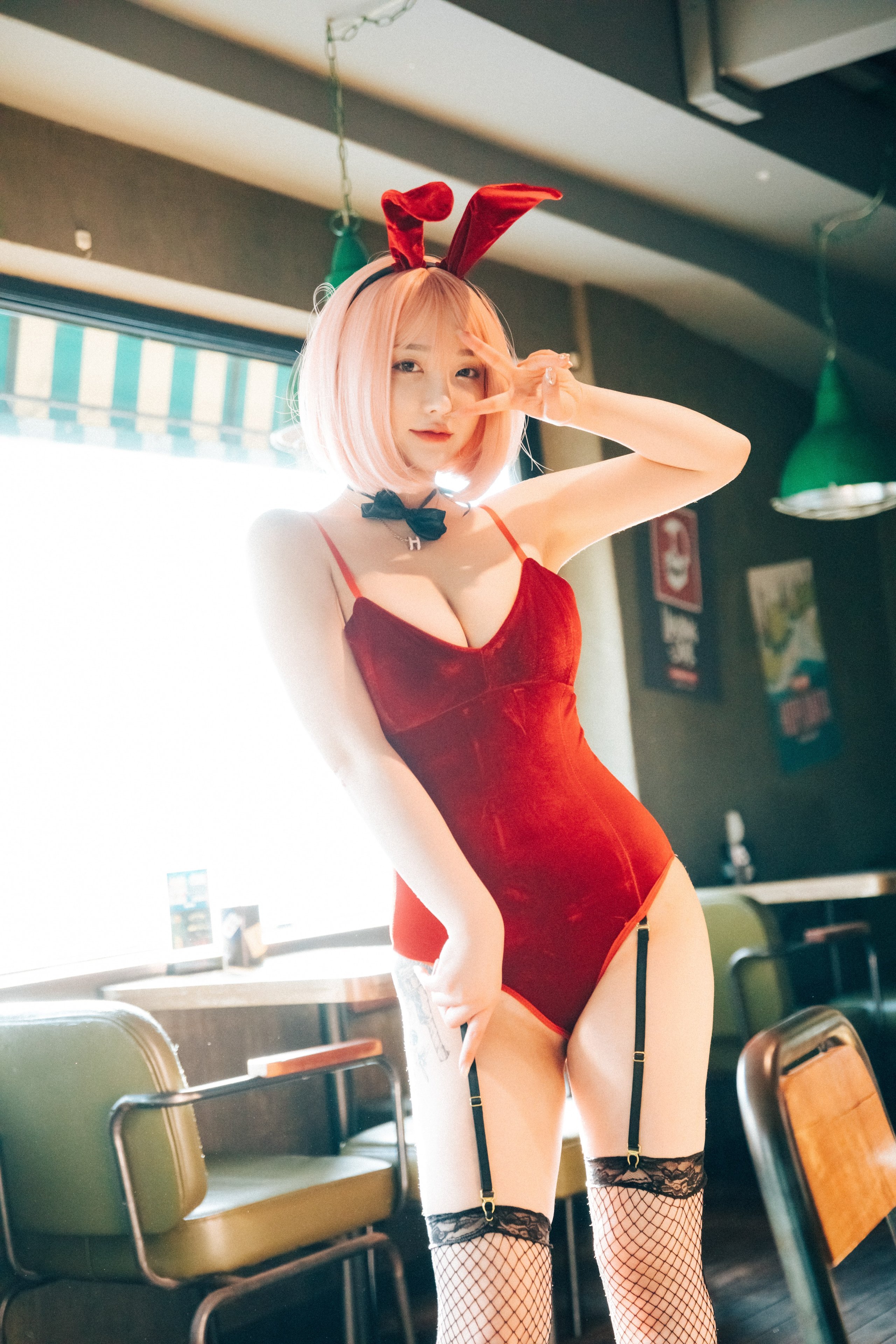 LOOZY] YeEun - Tainted Love Bar
