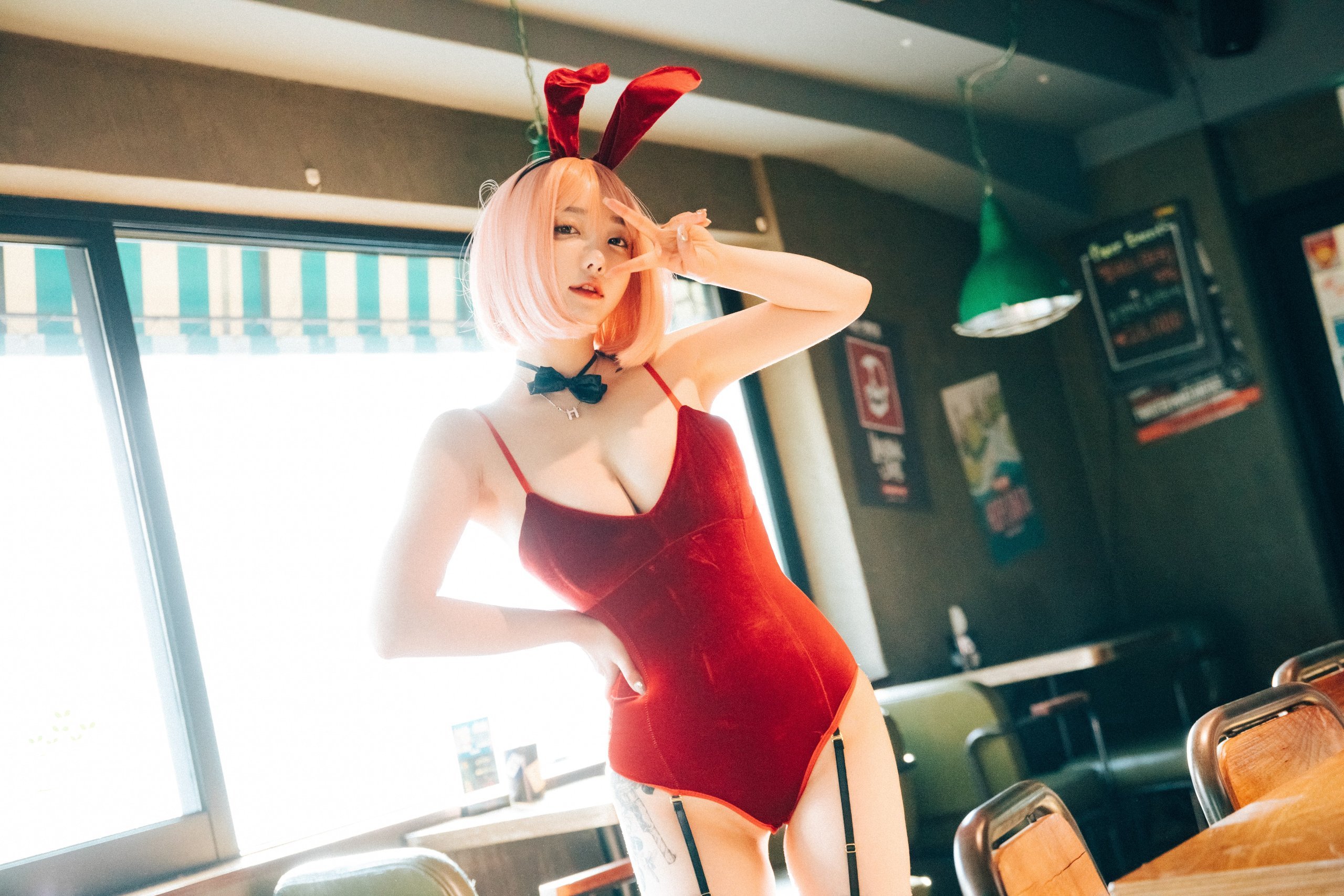 LOOZY] YeEun - Tainted Love Bar