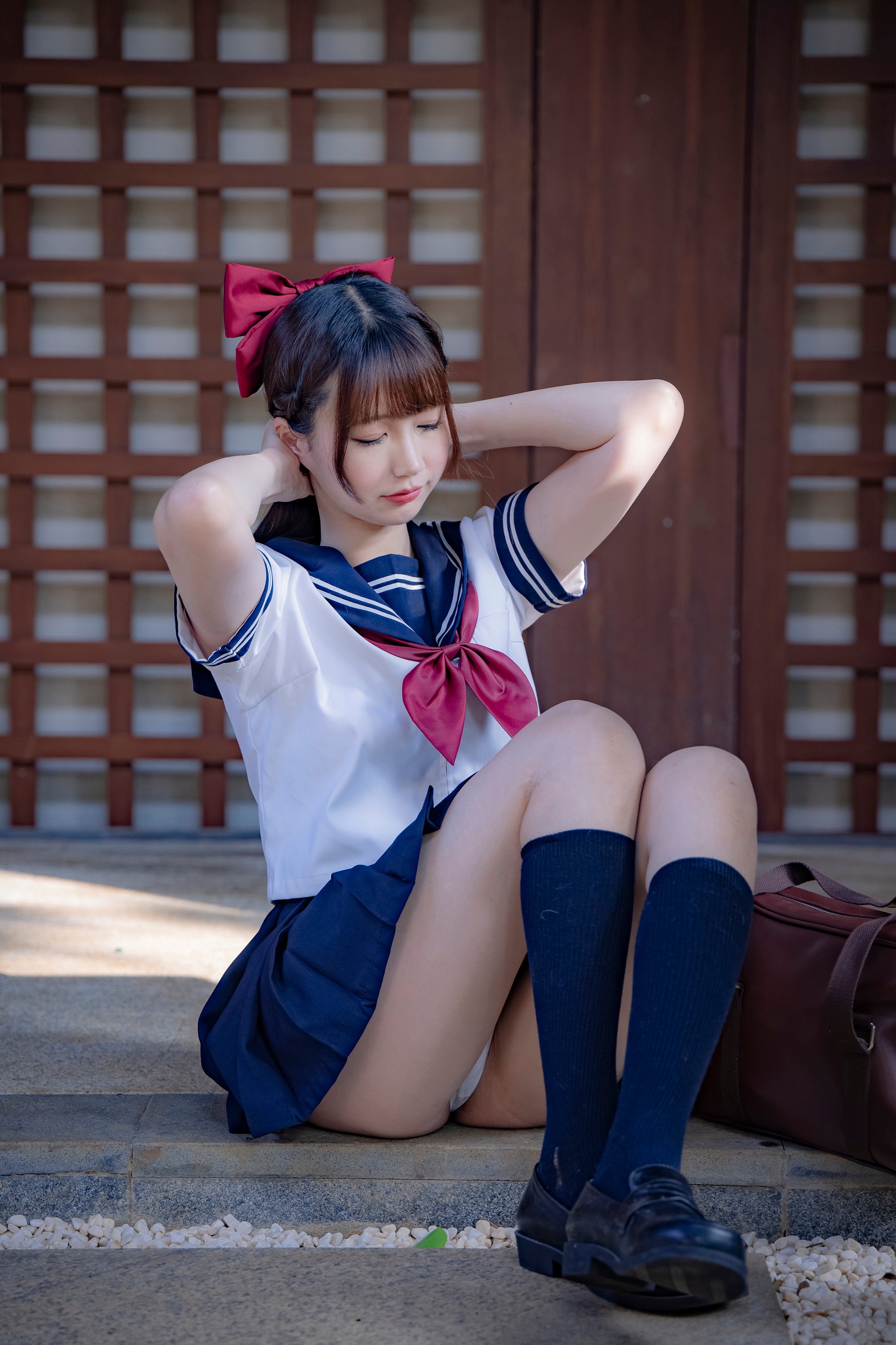 ナギサ魔物にゃん] 女子高生の昼と夜