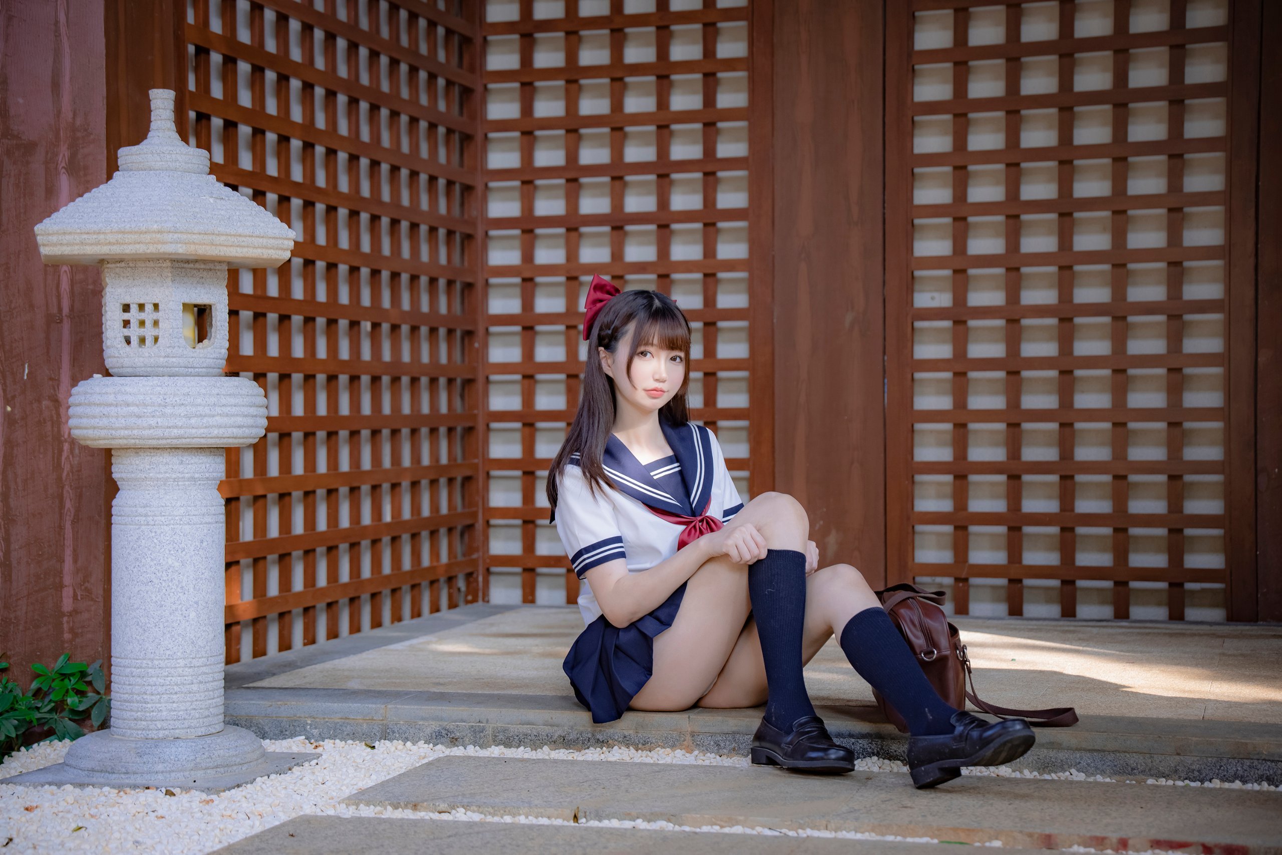 ナギサ魔物にゃん] 女子高生の昼と夜