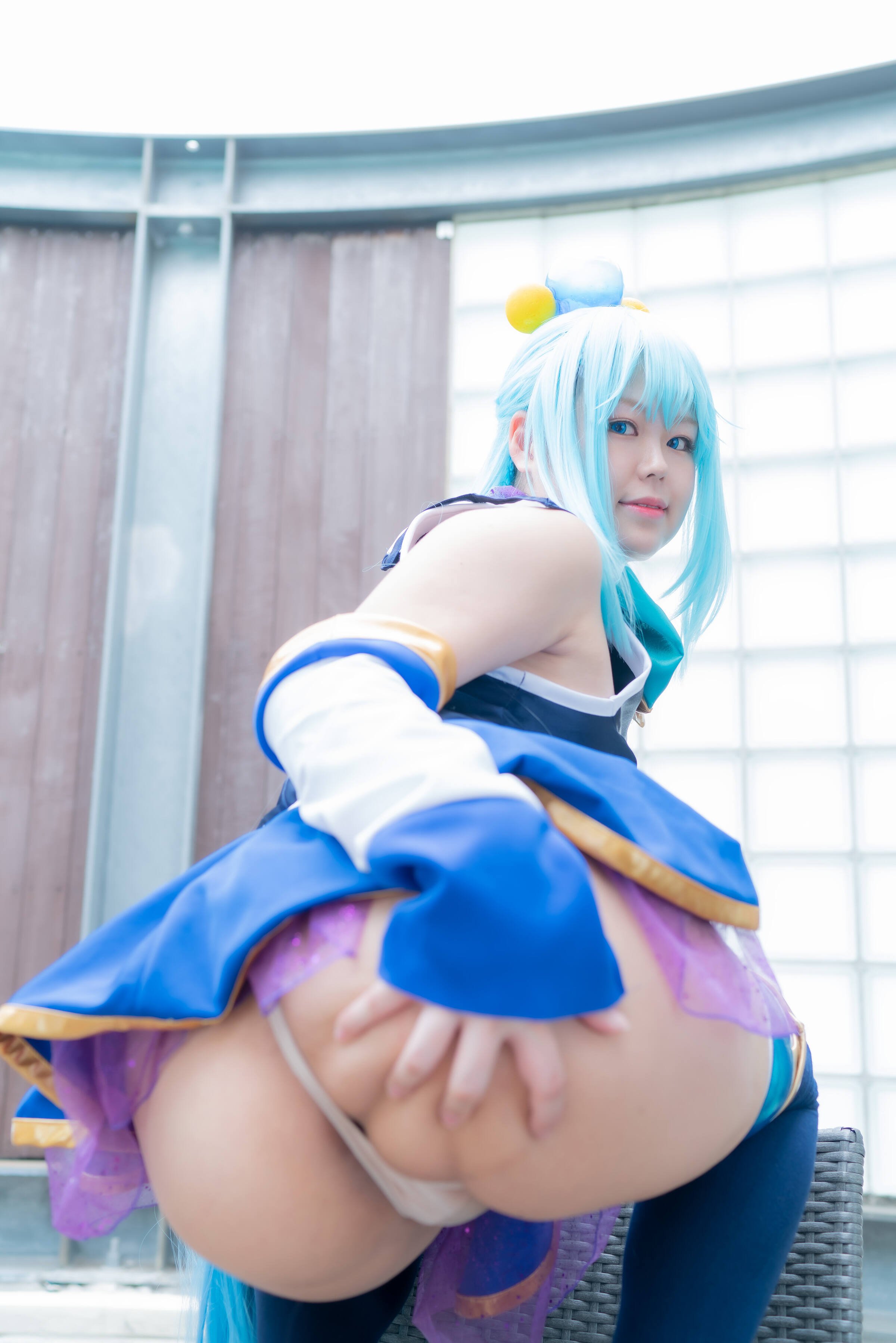 Muimui Bệnh viện] Bản DL 4: KonoSuba Aqua Cosplay ROM