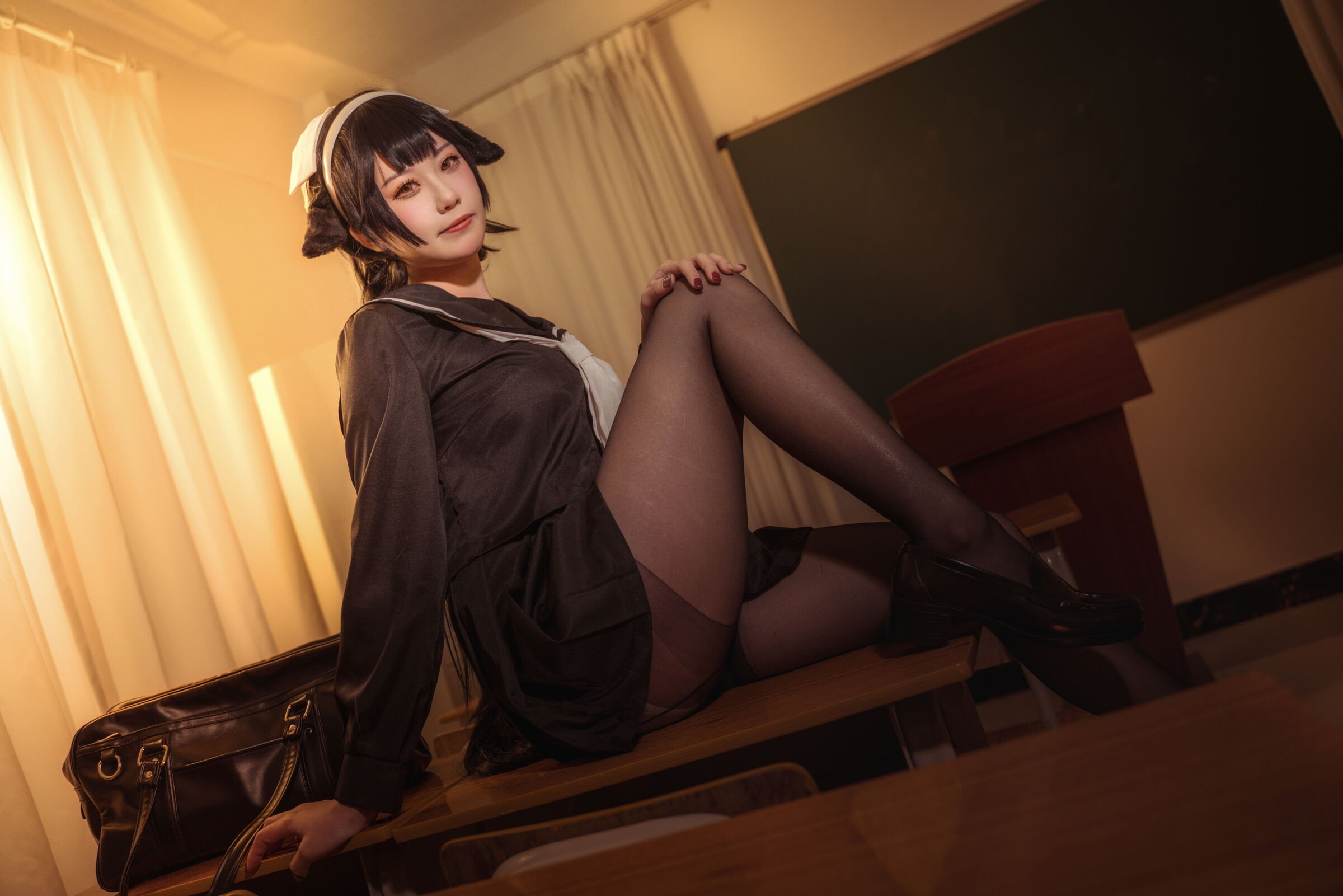 サダコ・ピーチ - アズールレーン 愛宕高雄制服 [35P