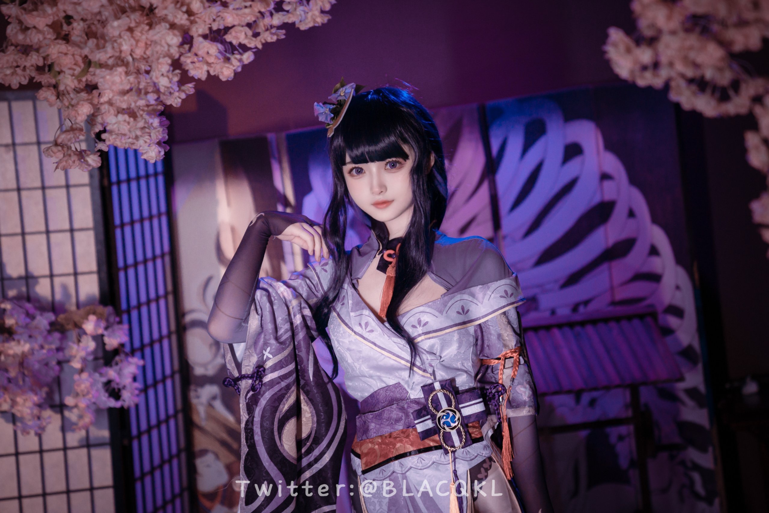 Bai Li loves to eat chocolate] Raiden Shogun