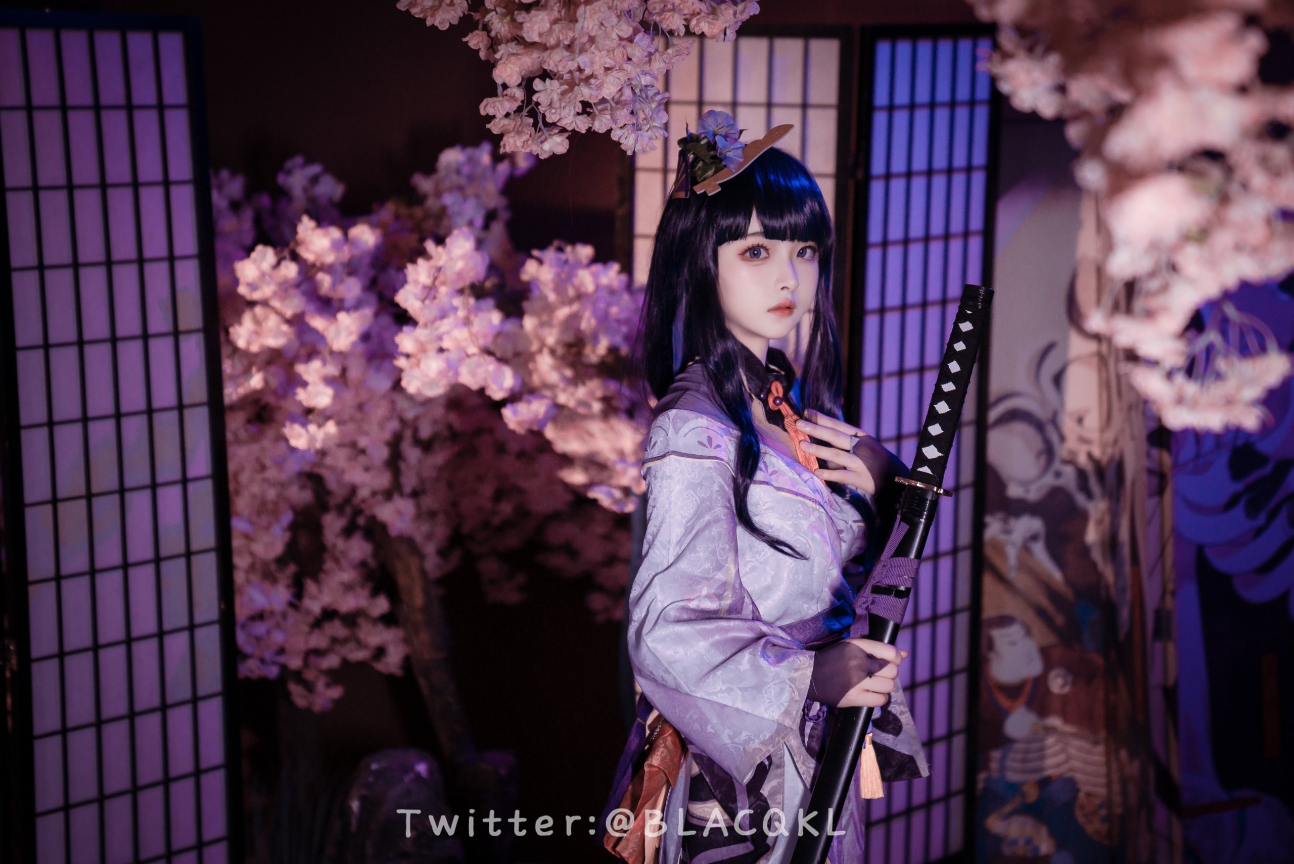 Bai Li loves to eat chocolate] Raiden Shogun