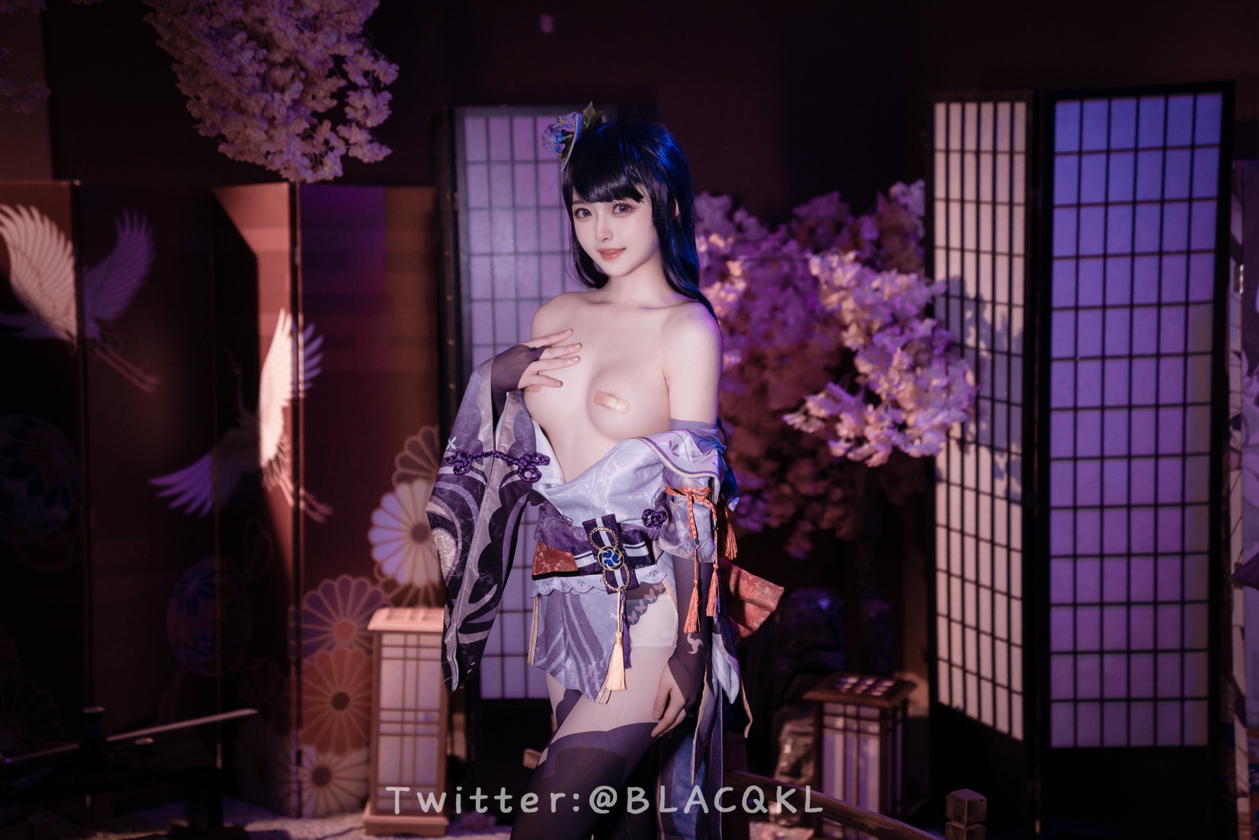 白莉がチョコレートを食べるのが好き] 雷電将軍