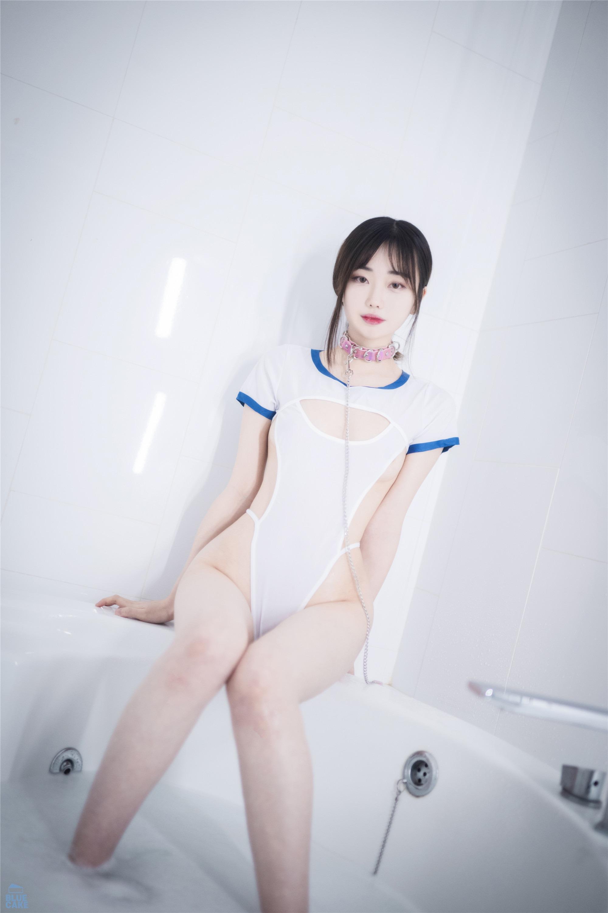 [BLUECAKE] Kim Ji won (김지원) 72P