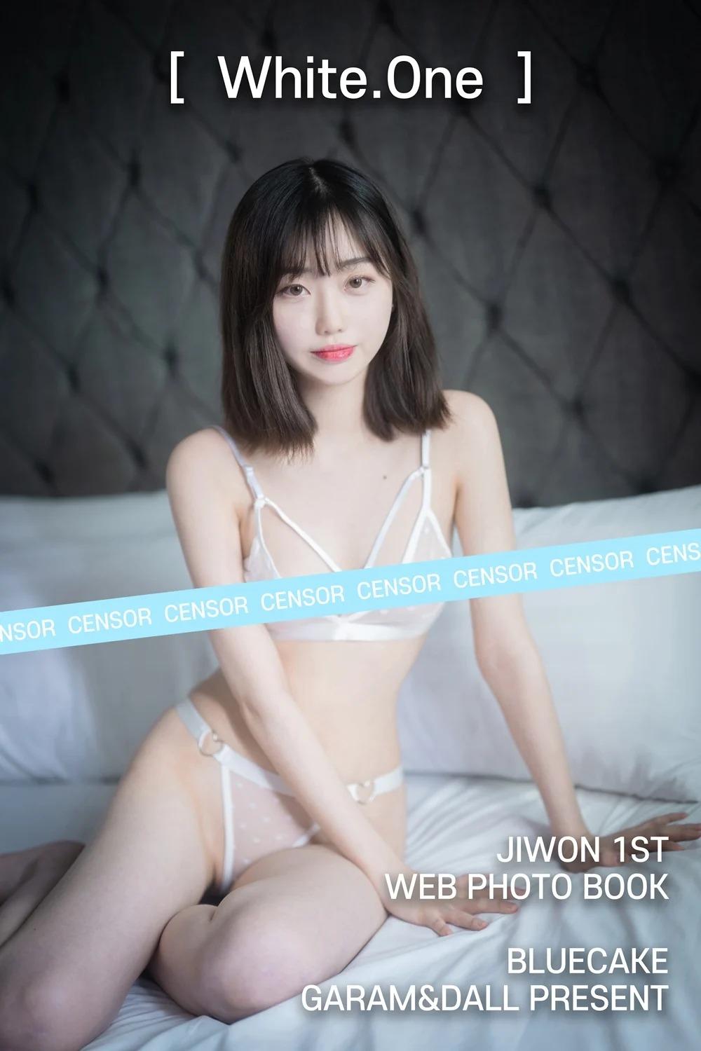 [BLUECAKE] Kim Ji won (김지원) 72P
