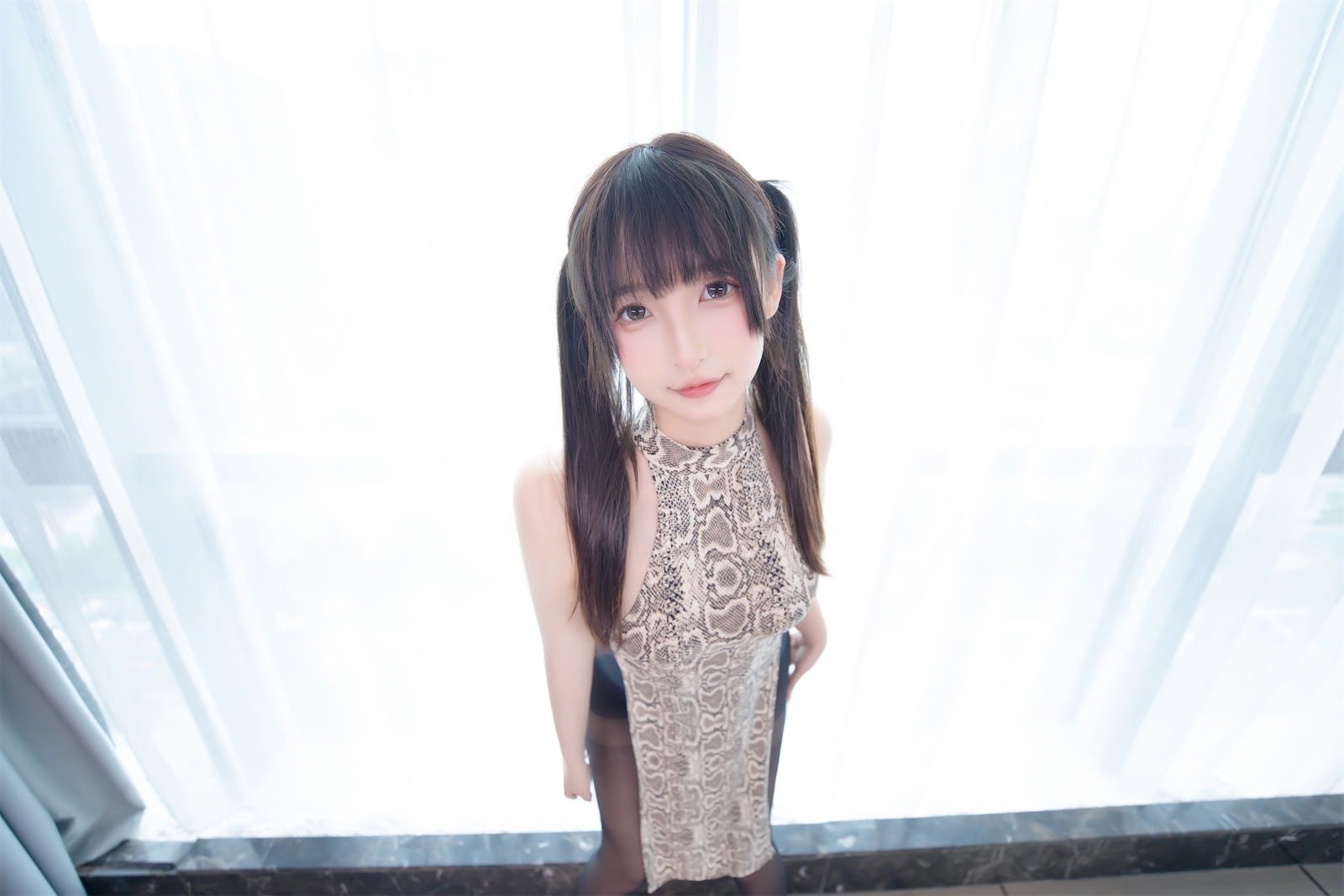 神楽坂真冬 - 蟒纹旗袍