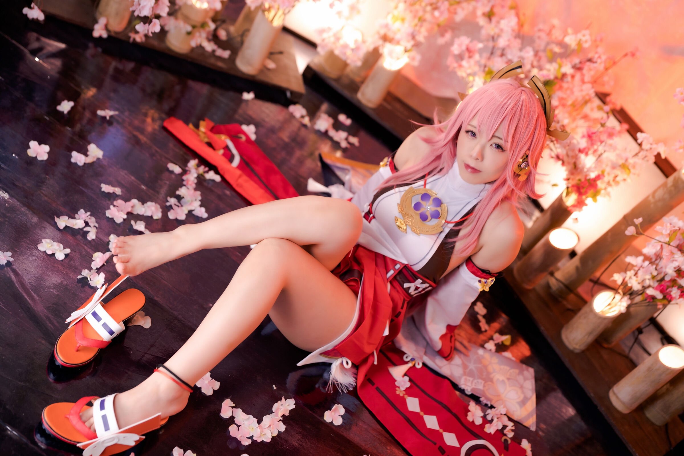 瓦爾基裡 (莉祖娜)] 八重桜 (原神)