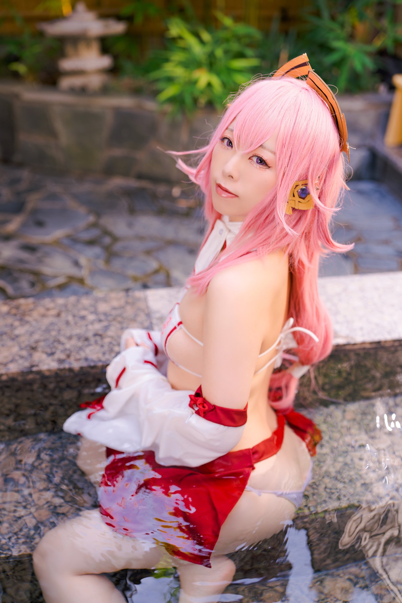 ワルキューレ (りずな)] 八重桜 (原神)