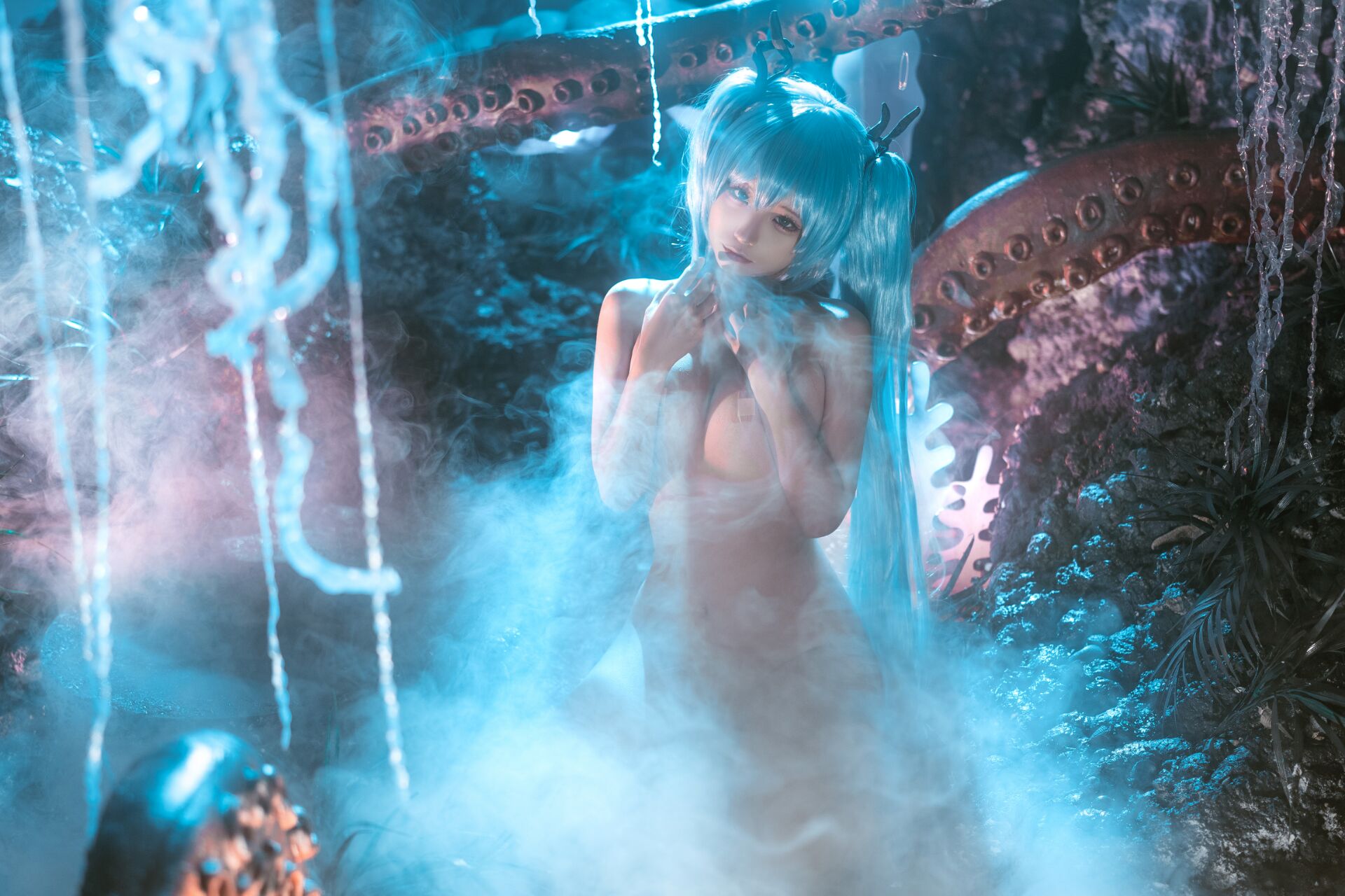 Chun Mo Mo "Deep Sea Girl