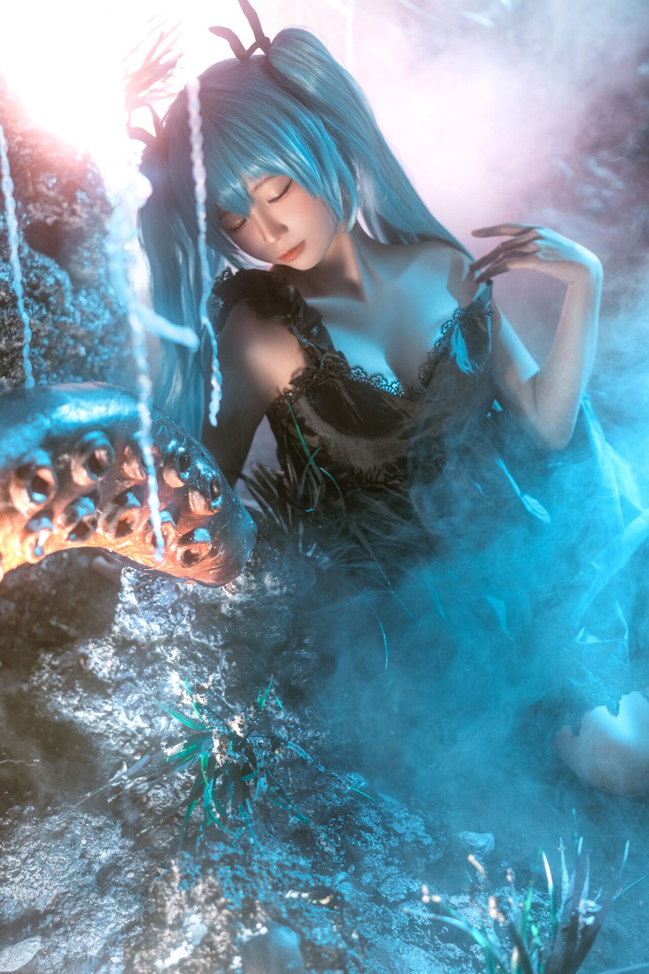 Chun Mo Mo "Deep Sea Girl