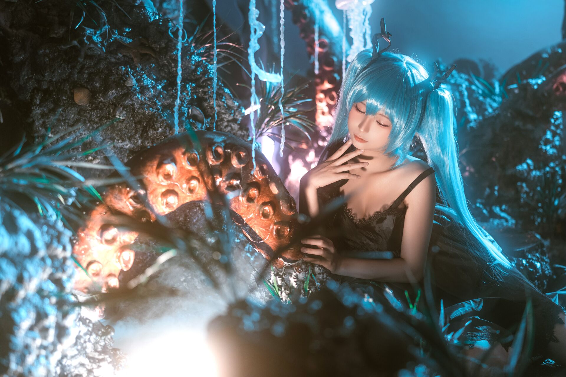 Chun Mo Mo "Deep Sea Girl