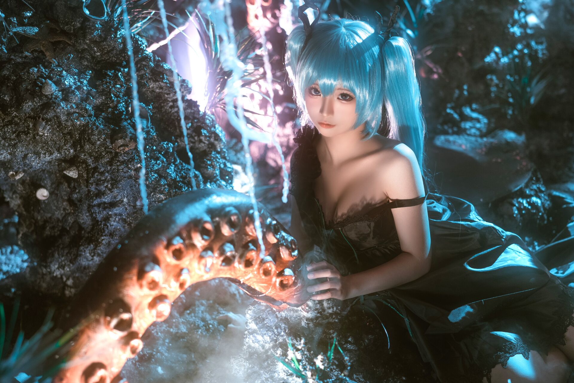 Chun Mo Mo "Deep Sea Girl
