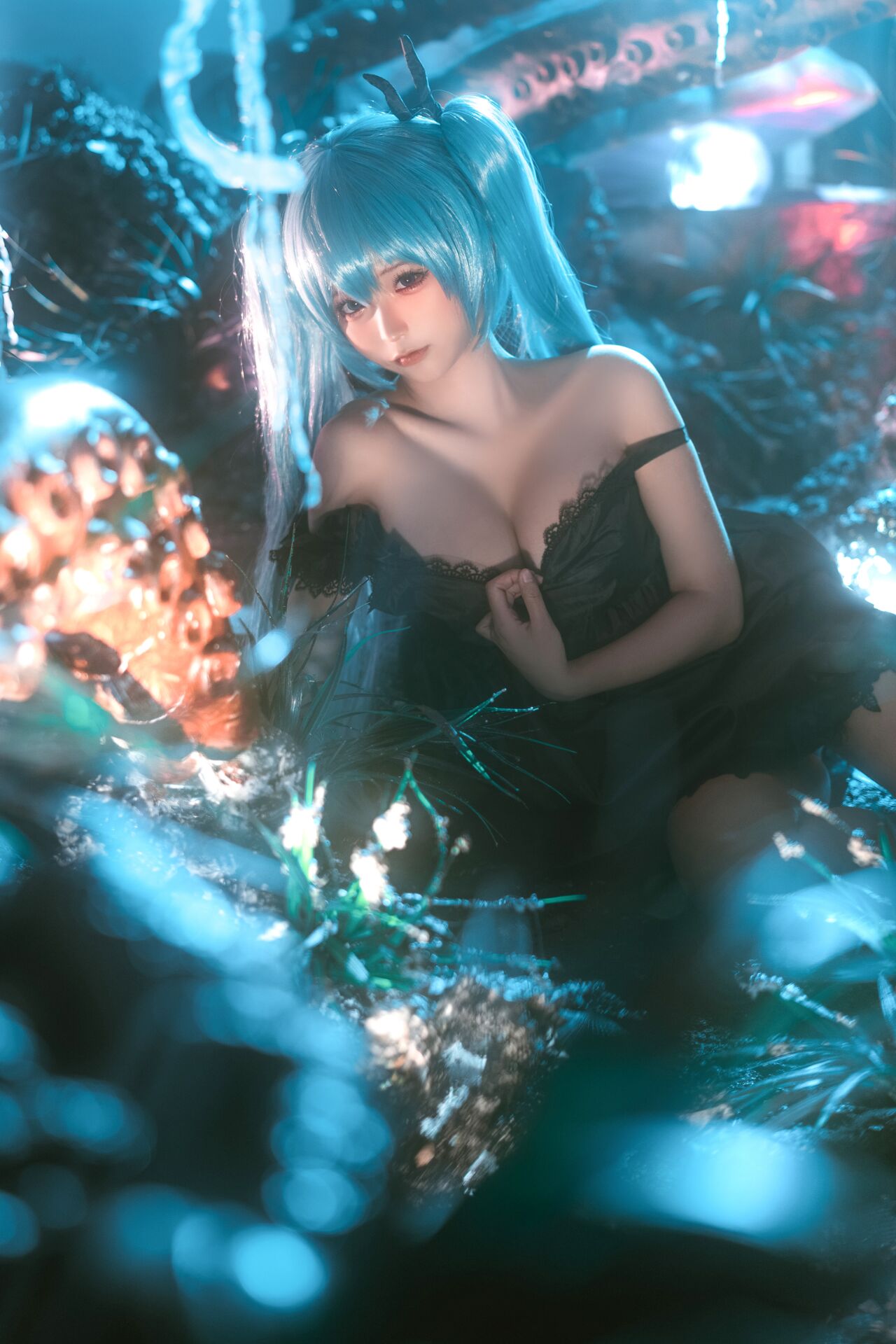 Chun Mo Mo "Deep Sea Girl