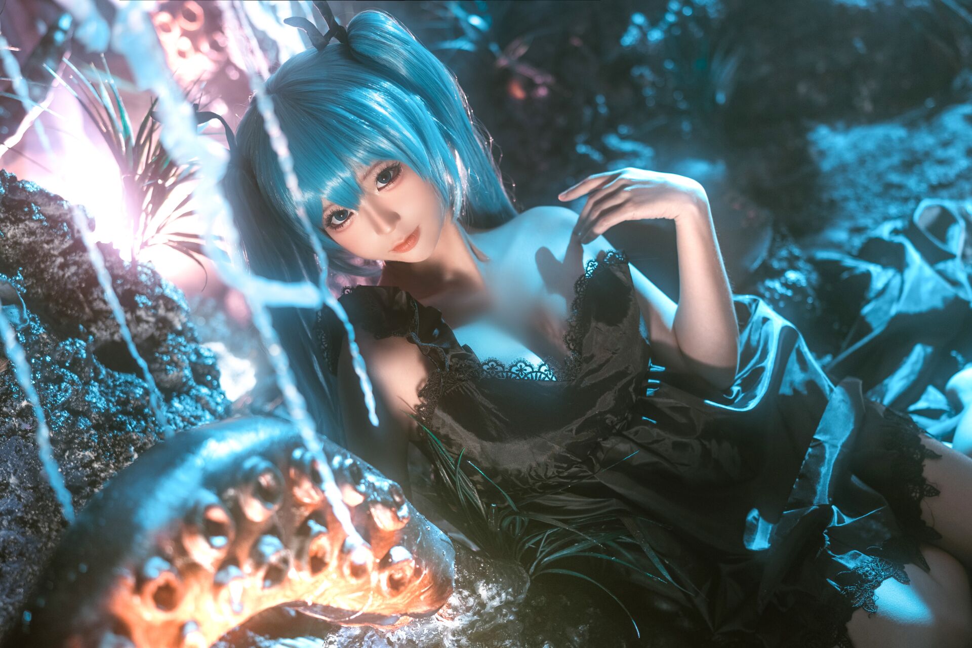 Chun Mo Mo "Deep Sea Girl