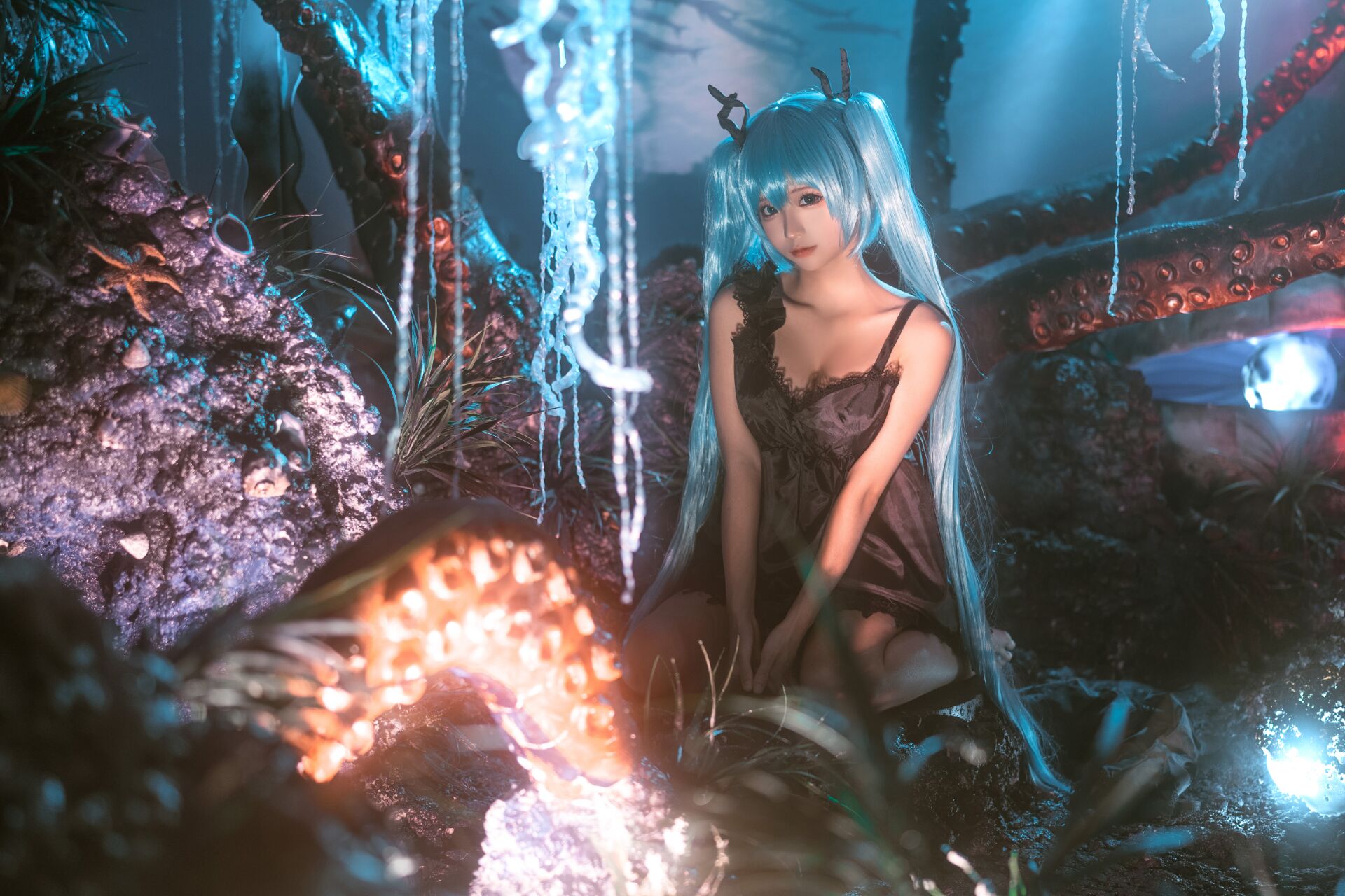 Chun Mo Mo "Deep Sea Girl