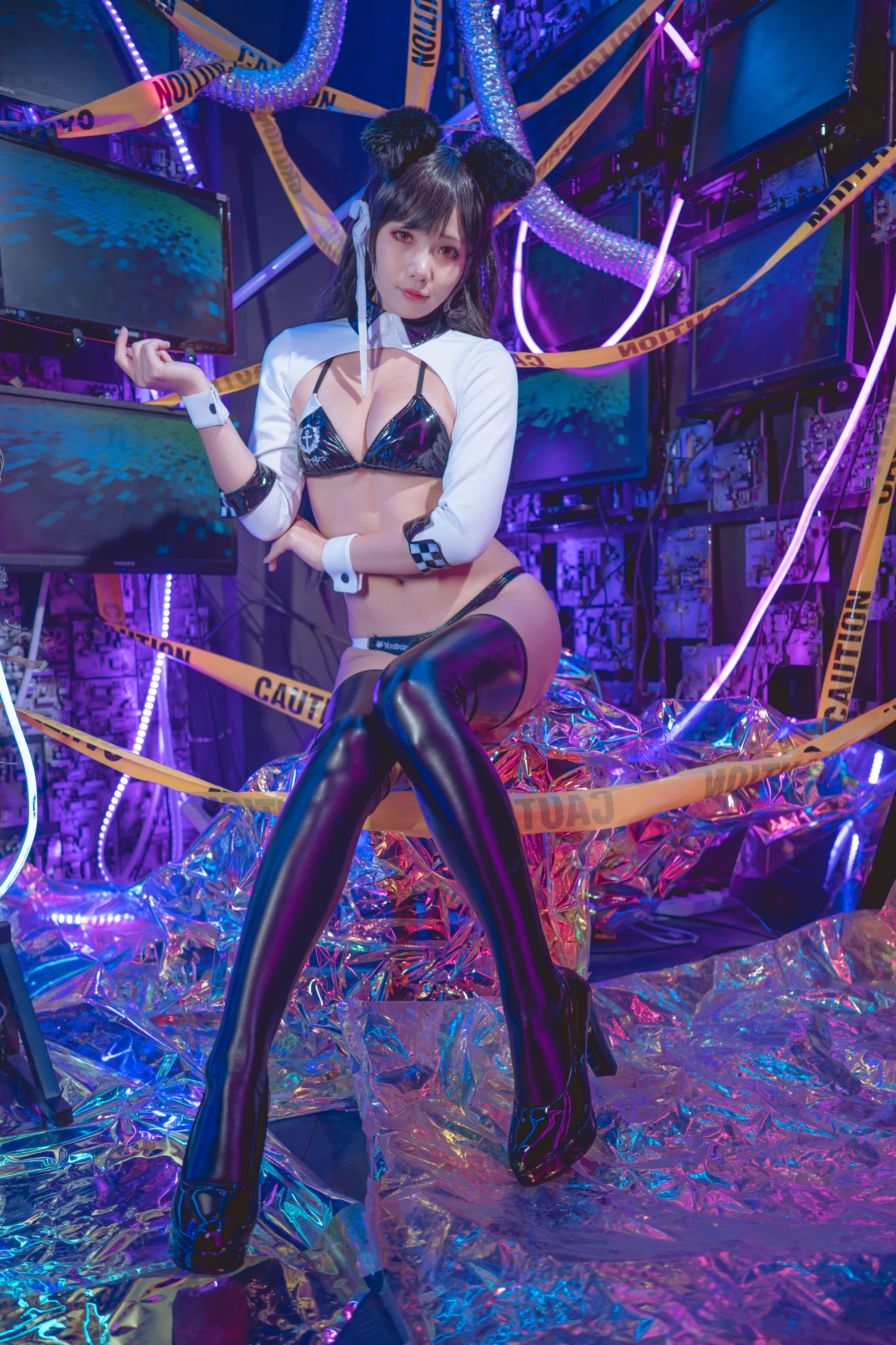Mo Yu W - Ai Dang Motorcycle Clothing [55P