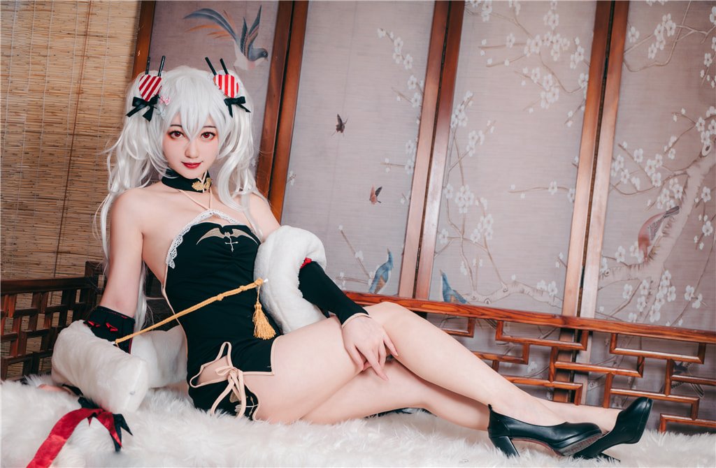 Đào Mặc - Ma Cà Rồng Áo Qipao