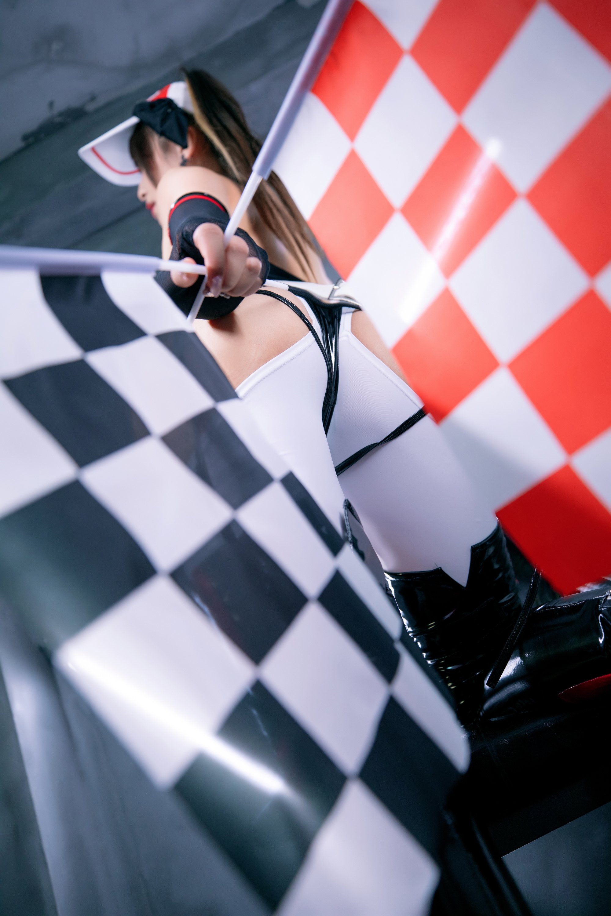 神樂坂真冬 NO.68 《禁止入內》(絕對企画)
