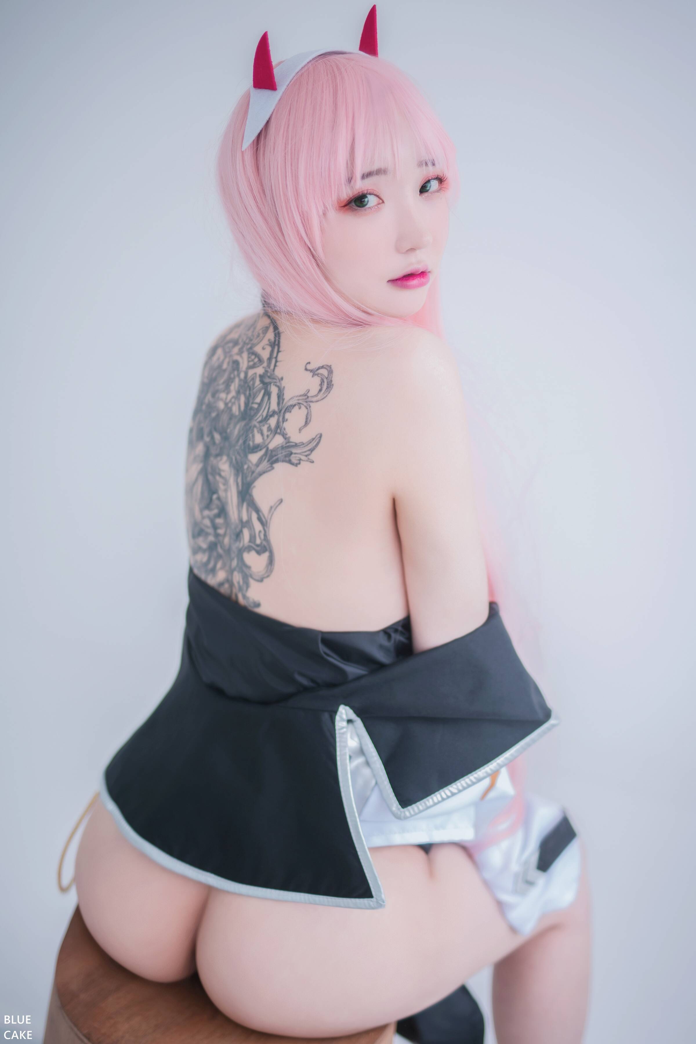 Bluecake] 在性感：002