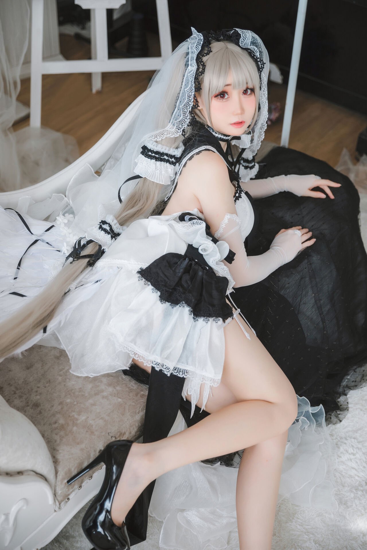 焖焖 - 可畏礼服